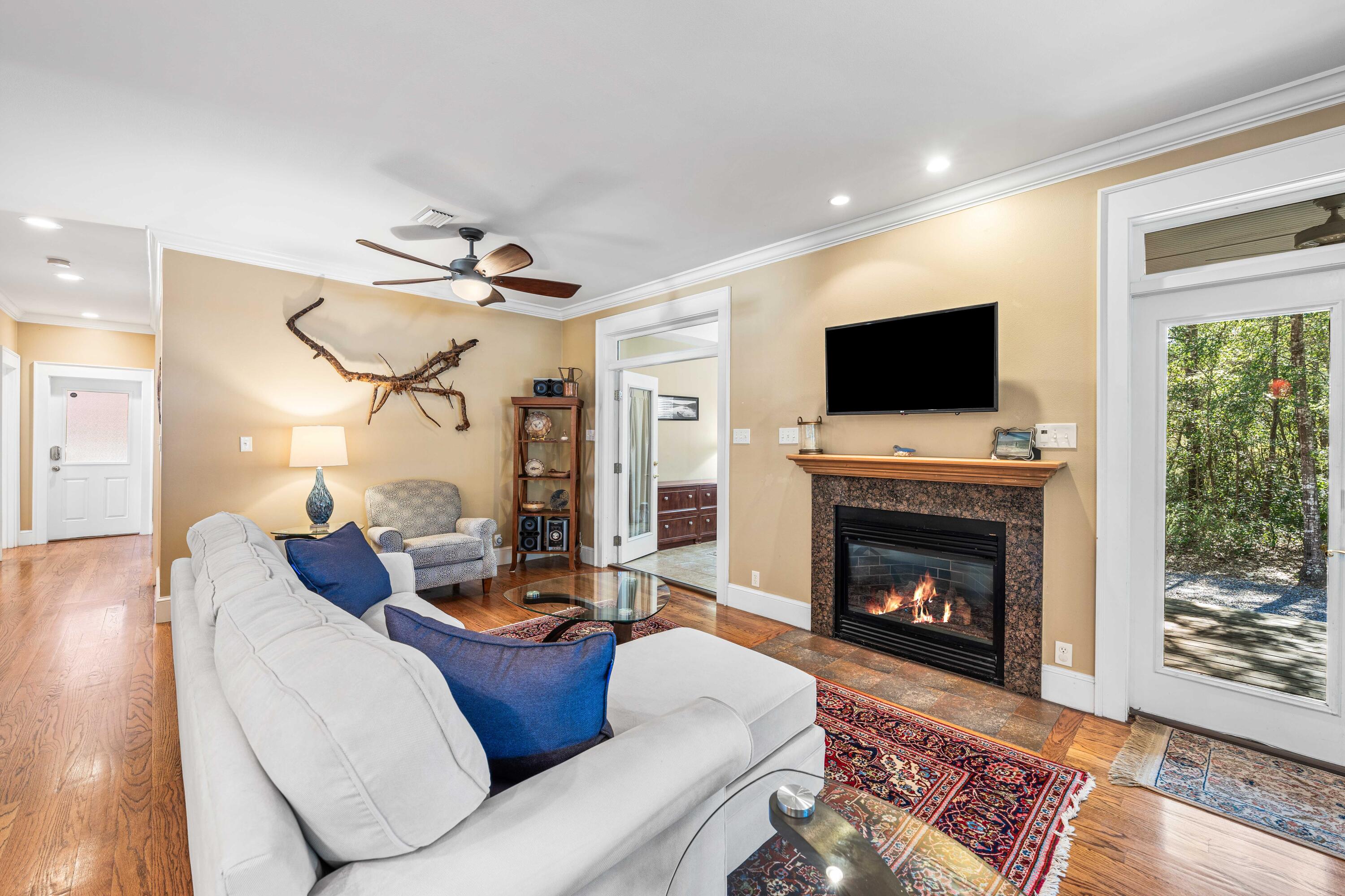 DAUGHETTES AMENDED - Residential