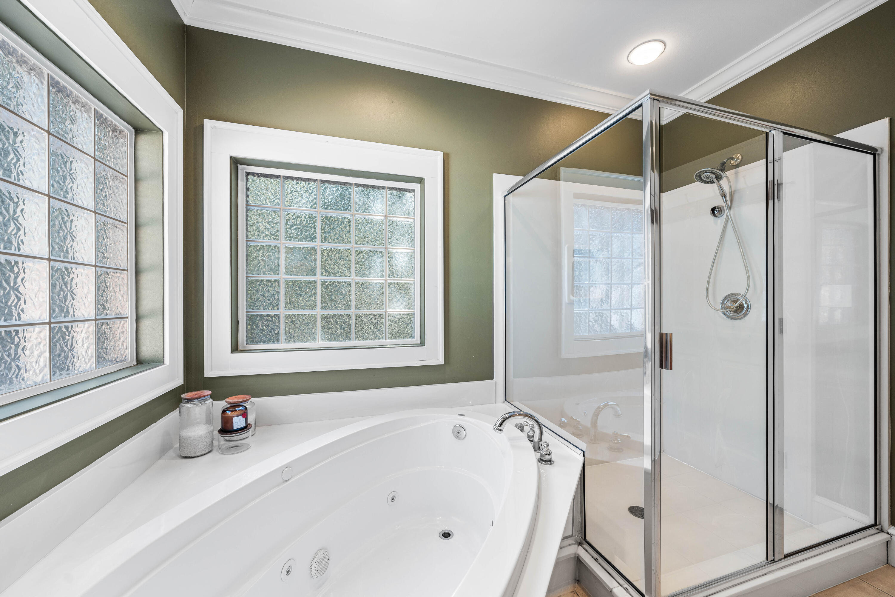 DAUGHETTES AMENDED - Residential