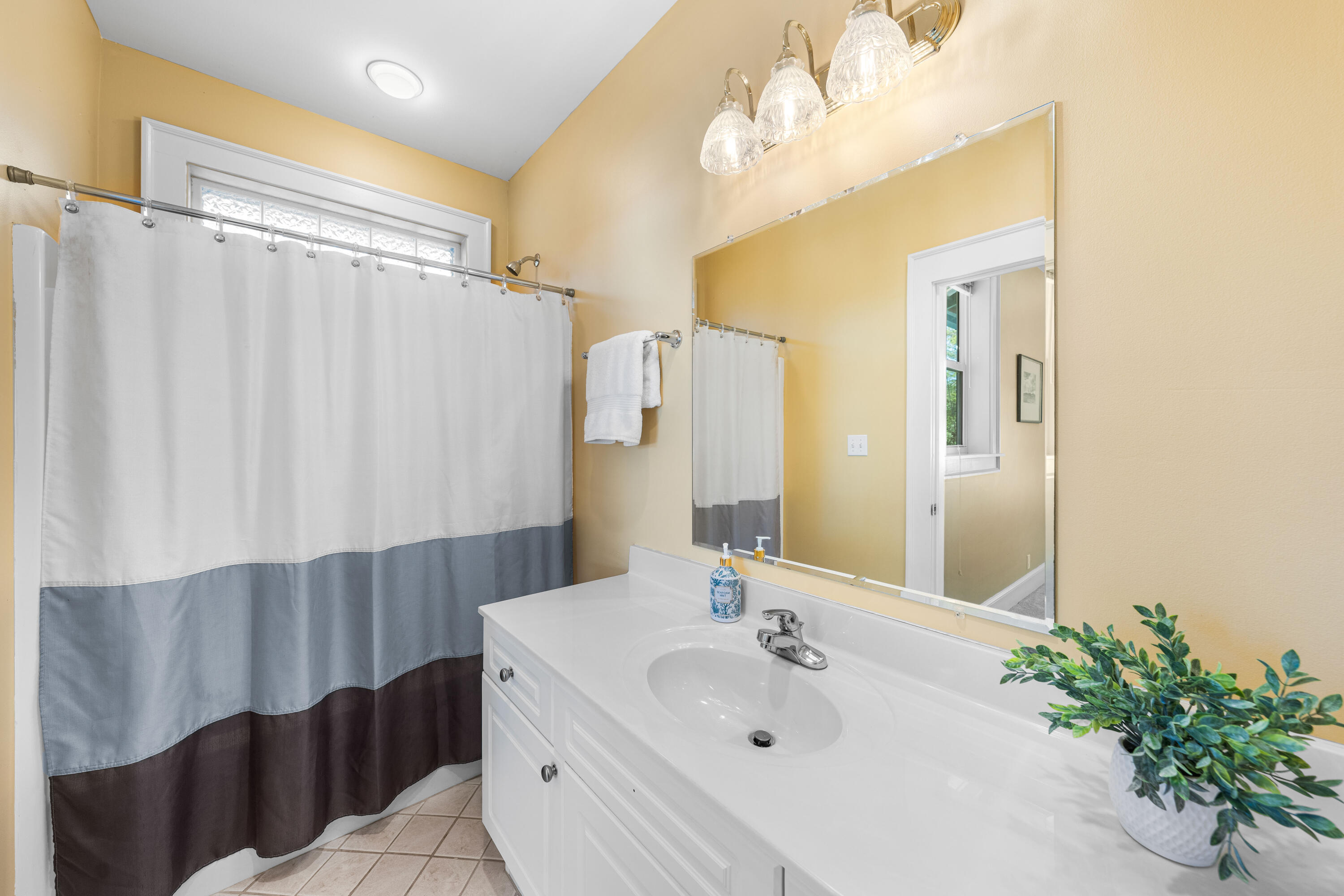 DAUGHETTES AMENDED - Residential