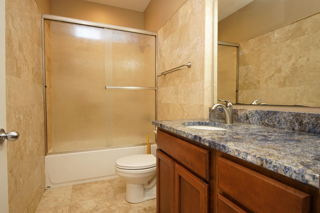 WHISPERING PINES - Residential