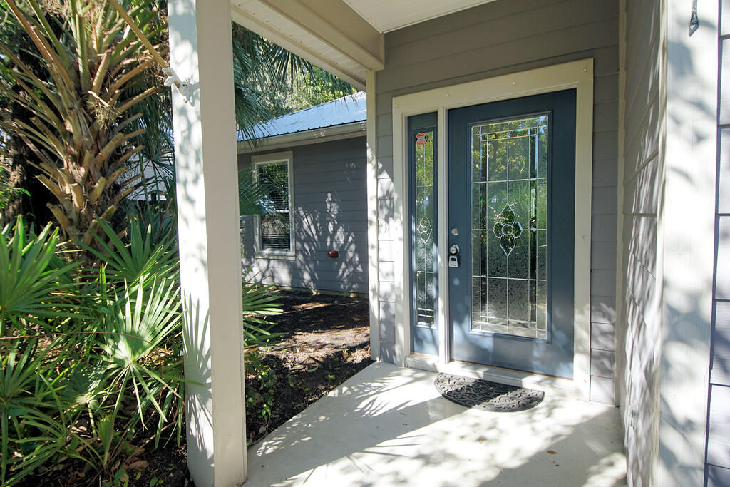 WHISPERING PINES - Residential