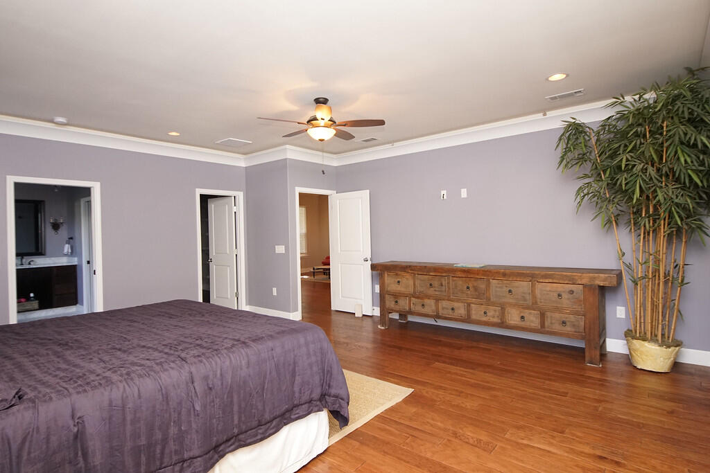 WHISPERING PINES - Residential