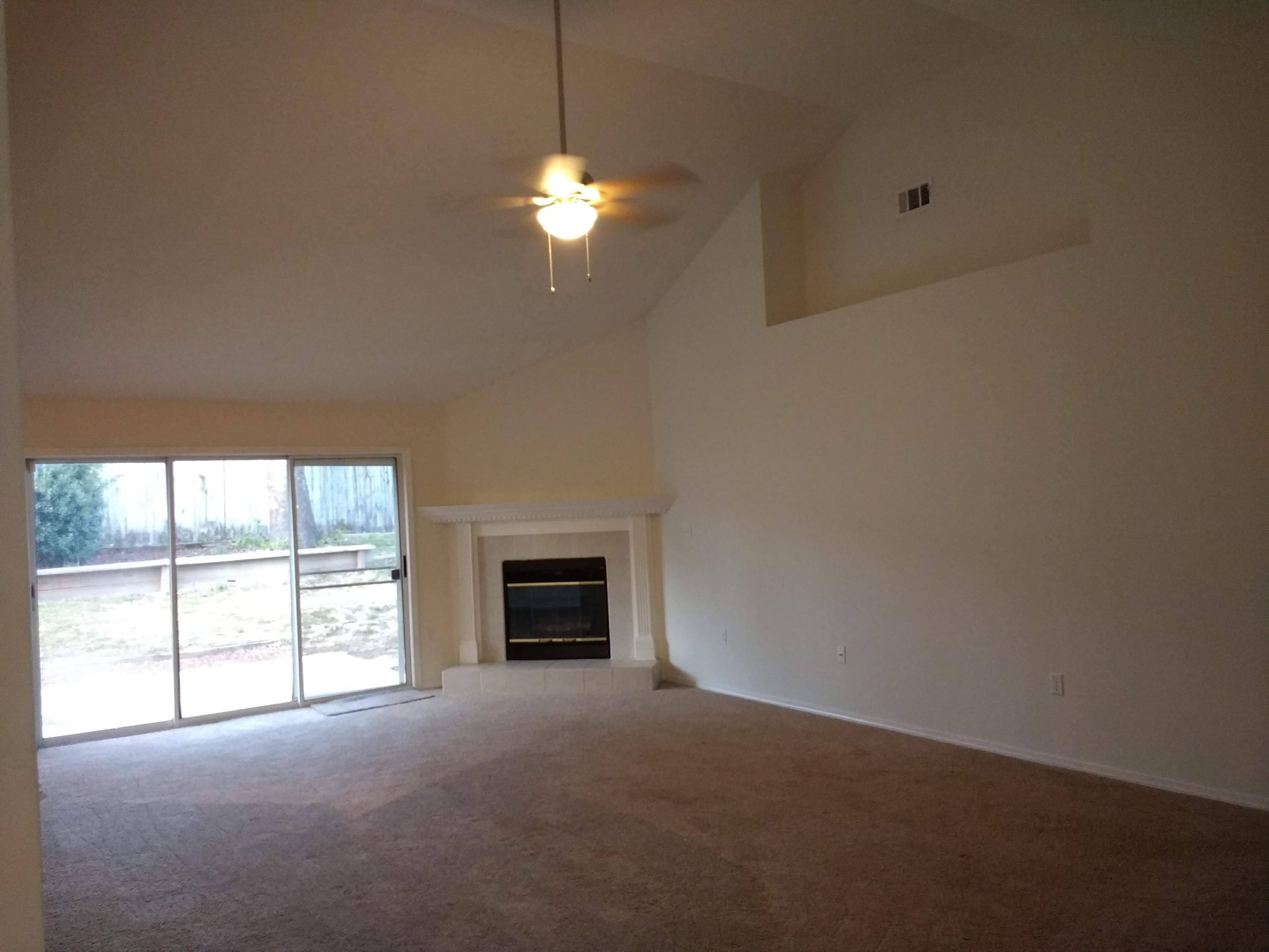 RIVERCHASE S/D PH 3 - Residential Lease