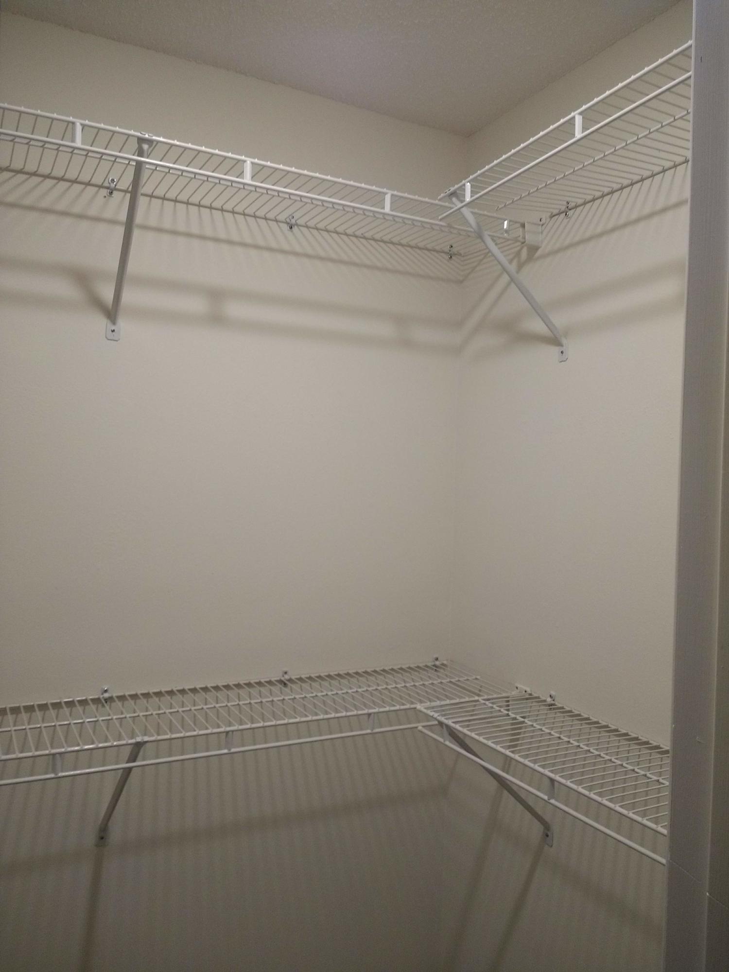 RIVERCHASE S/D PH 3 - Residential Lease