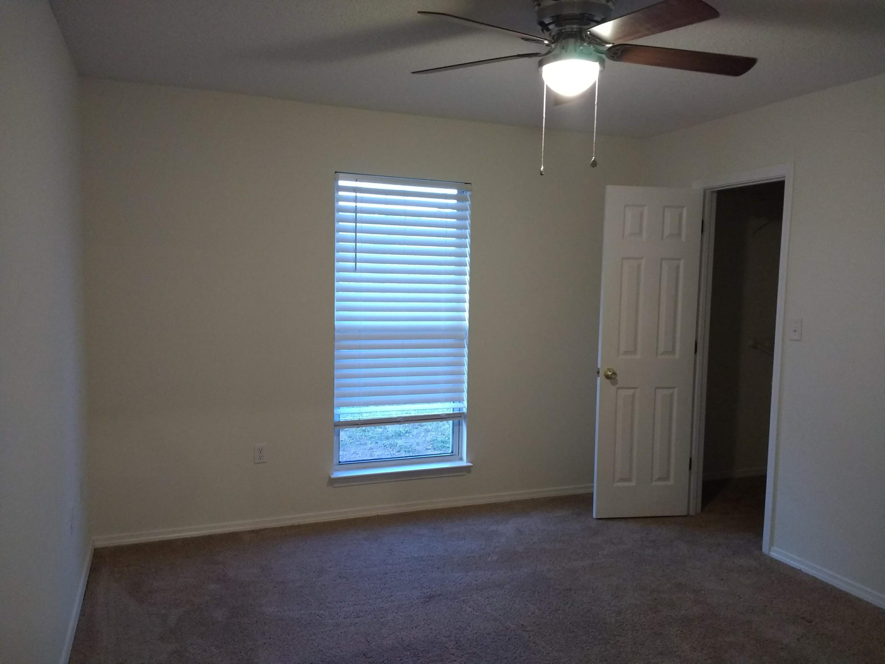 RIVERCHASE S/D PH 3 - Residential Lease