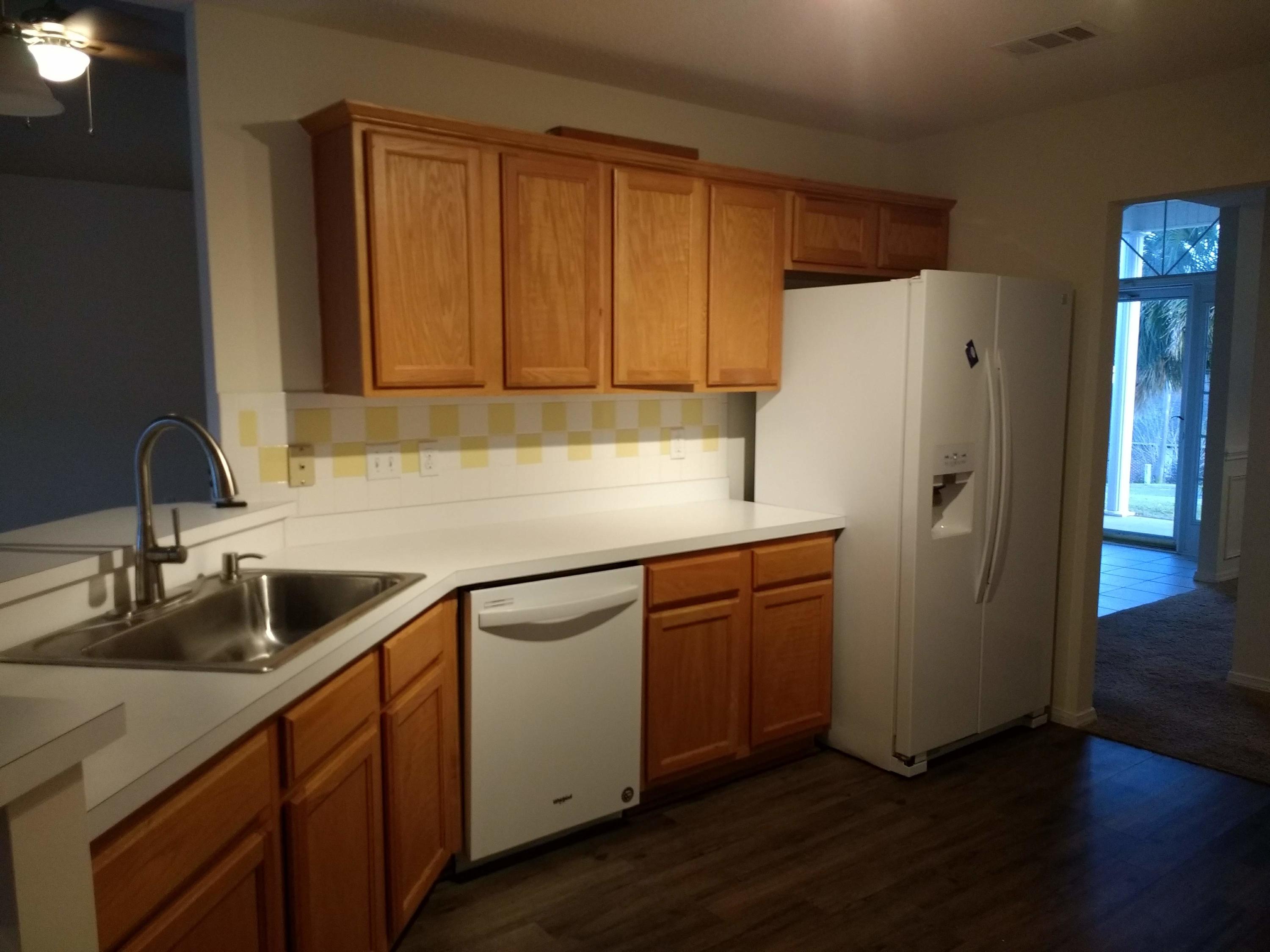 RIVERCHASE S/D PH 3 - Residential Lease