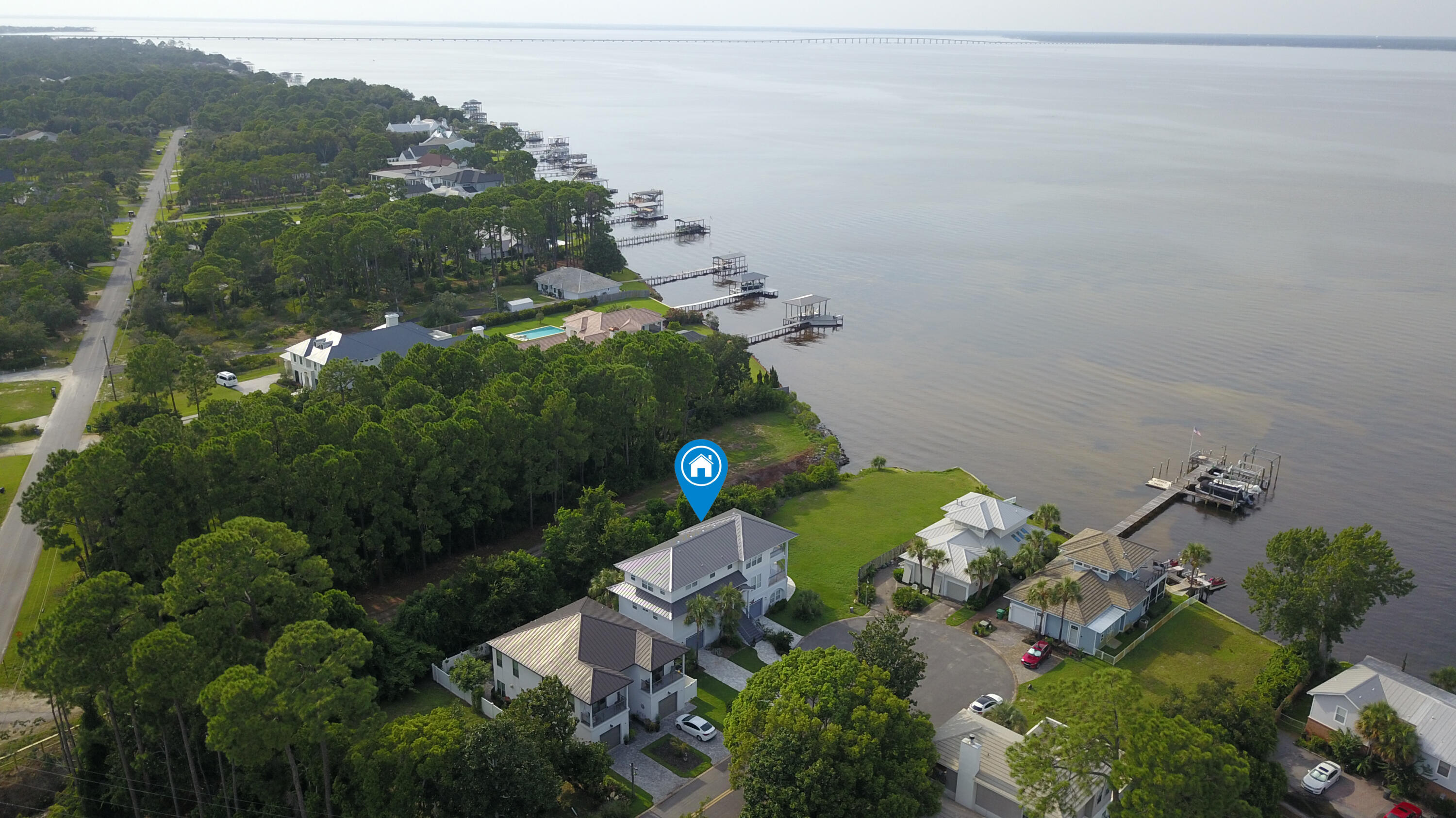 BAYSHORE GARDENS - Residential Lease