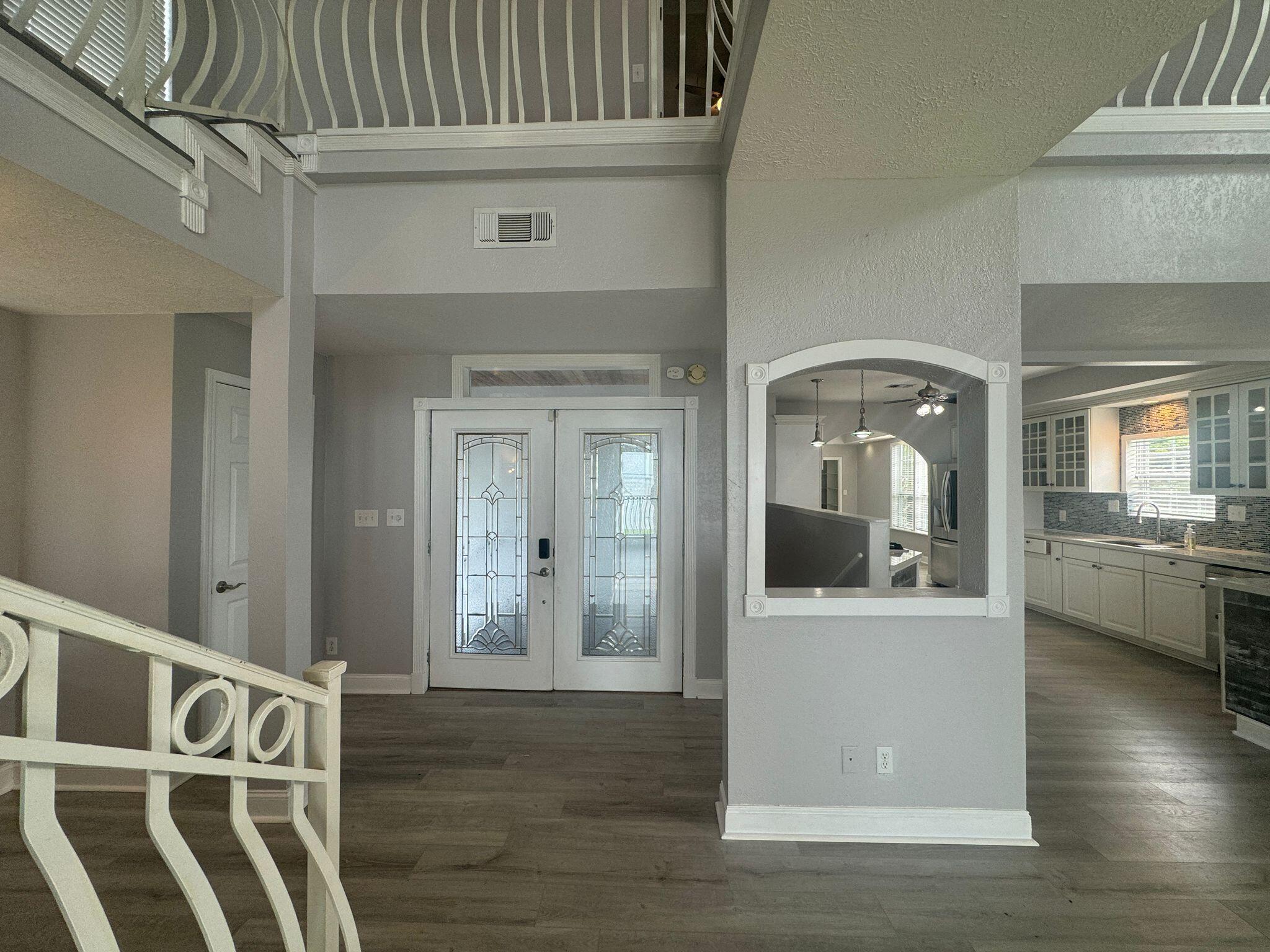 BAYSHORE GARDENS - Residential Lease