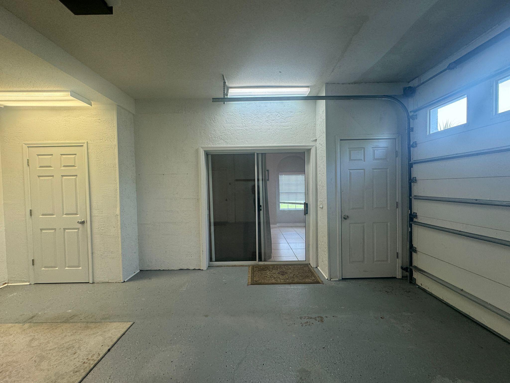 BAYSHORE GARDENS - Residential Lease