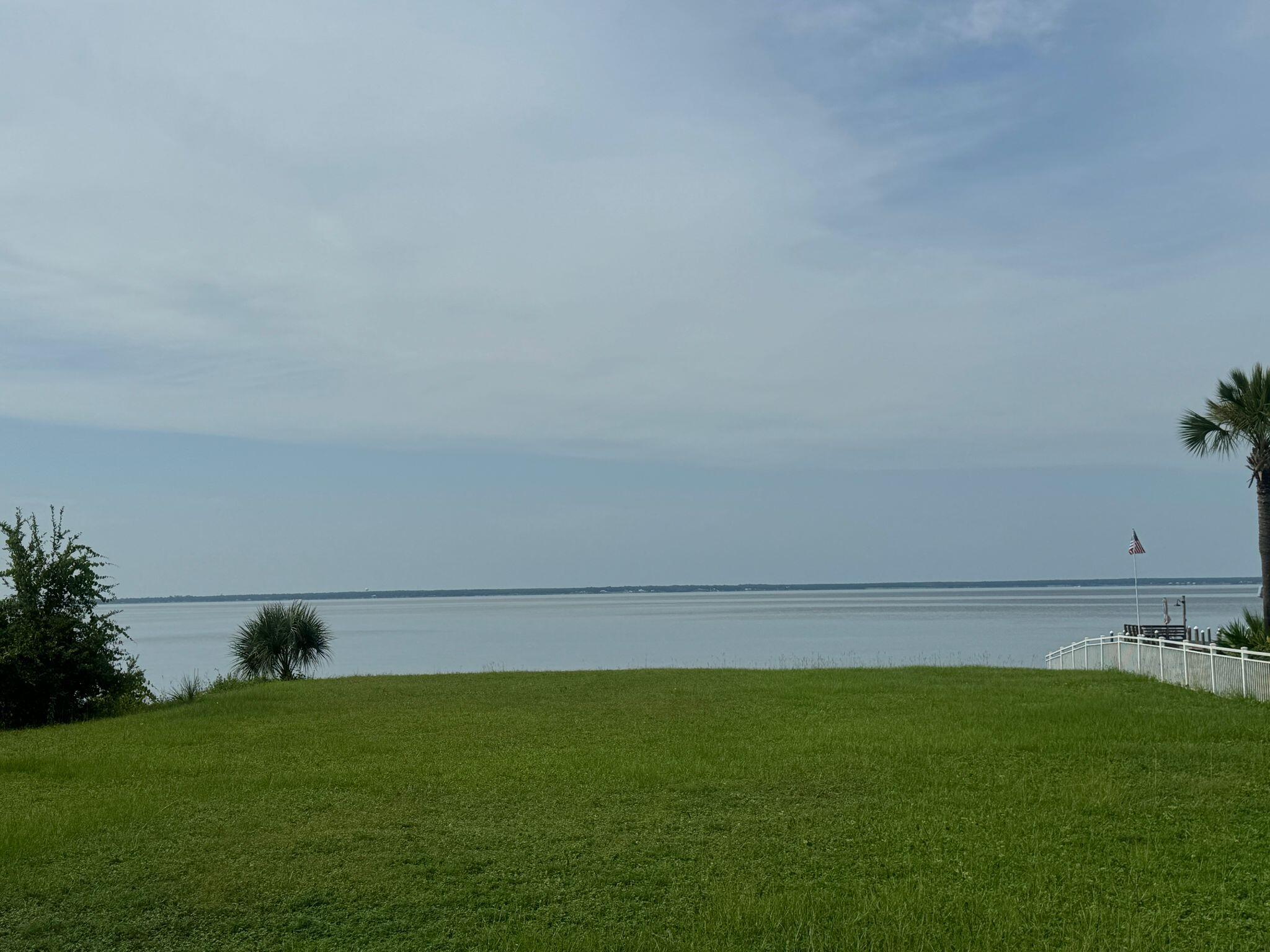 BAYSHORE GARDENS - Residential Lease