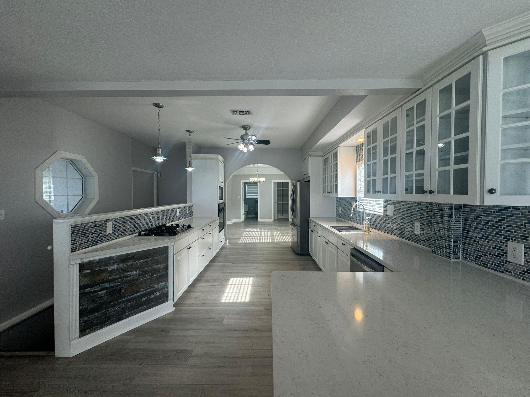 BAYSHORE GARDENS - Residential Lease