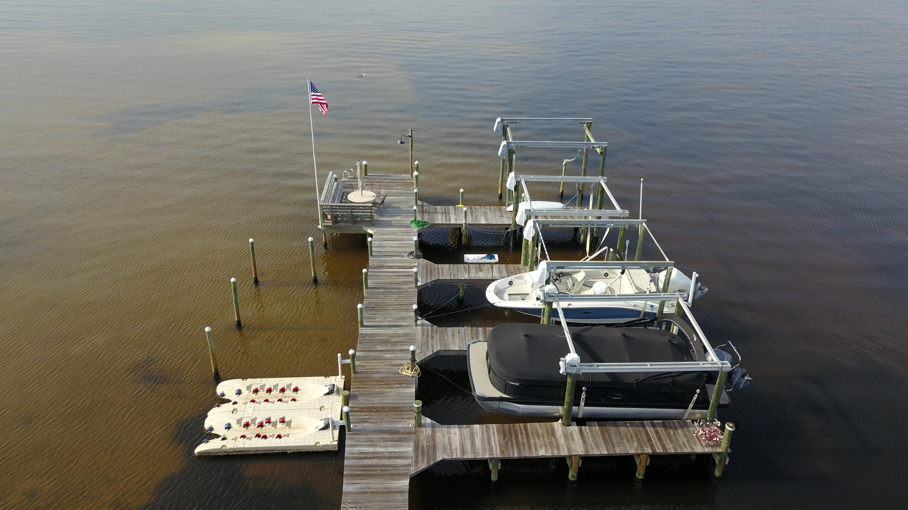 BAYSHORE GARDENS - Residential Lease