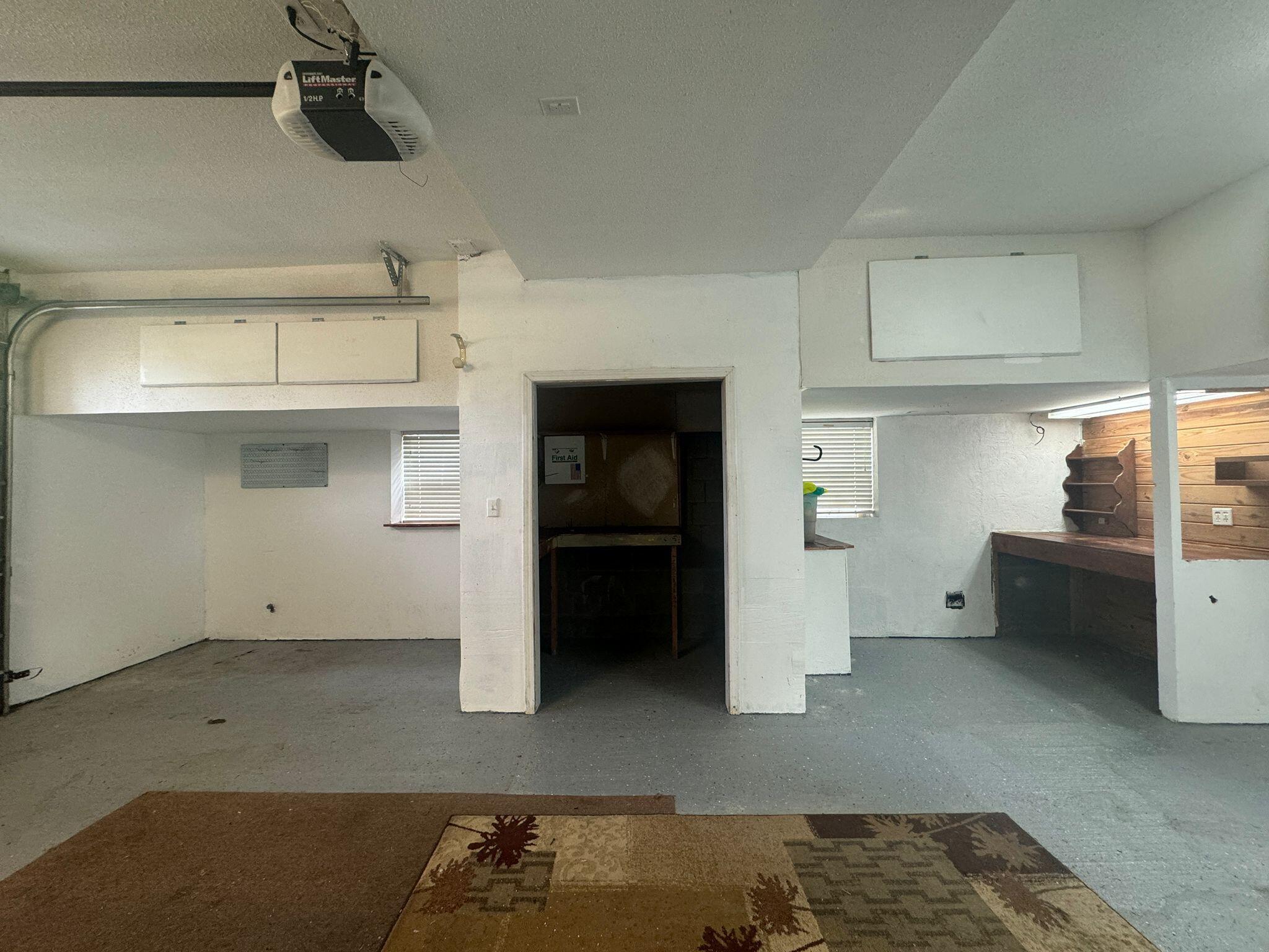 BAYSHORE GARDENS - Residential Lease