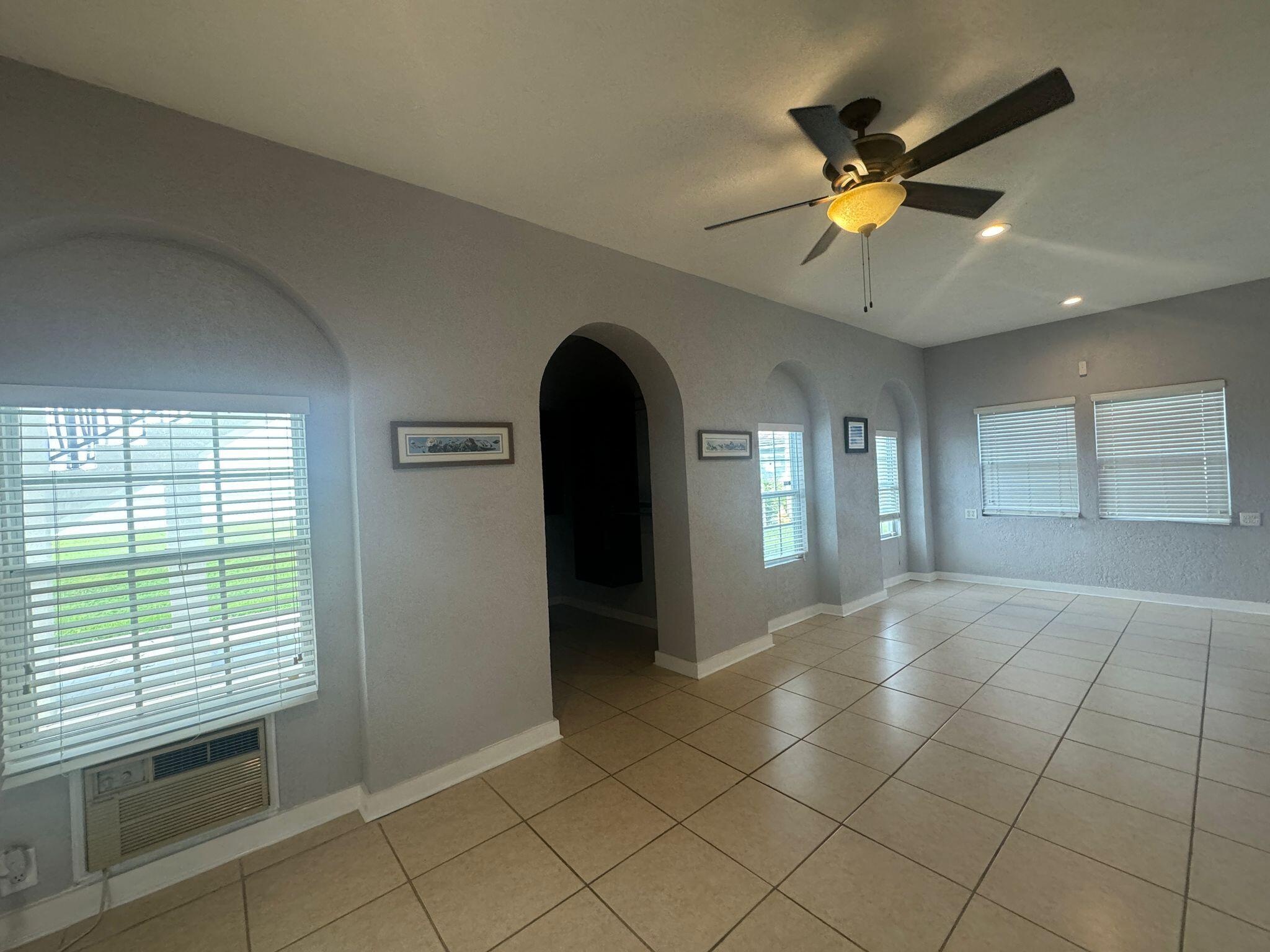 BAYSHORE GARDENS - Residential Lease