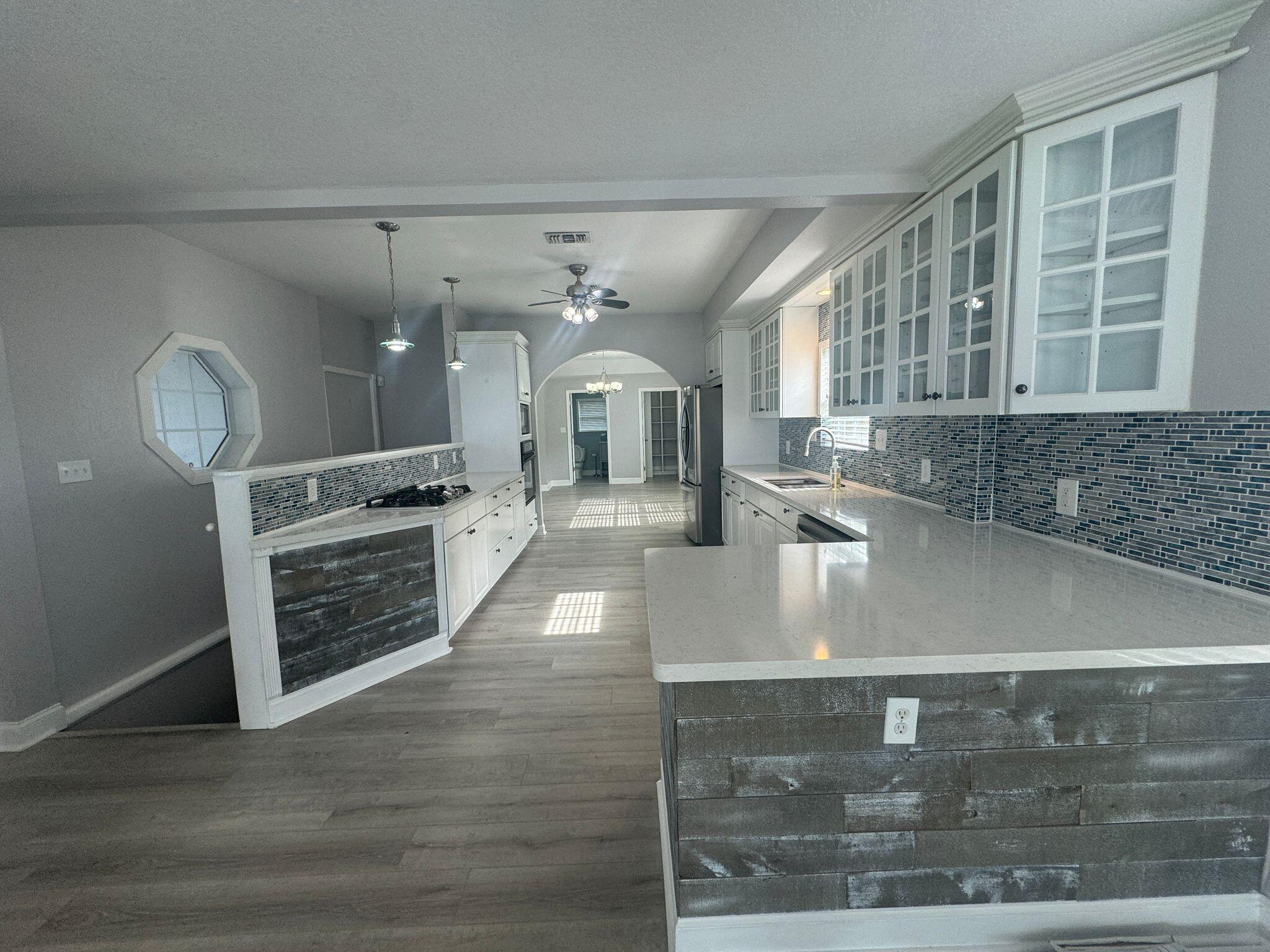 BAYSHORE GARDENS - Residential Lease