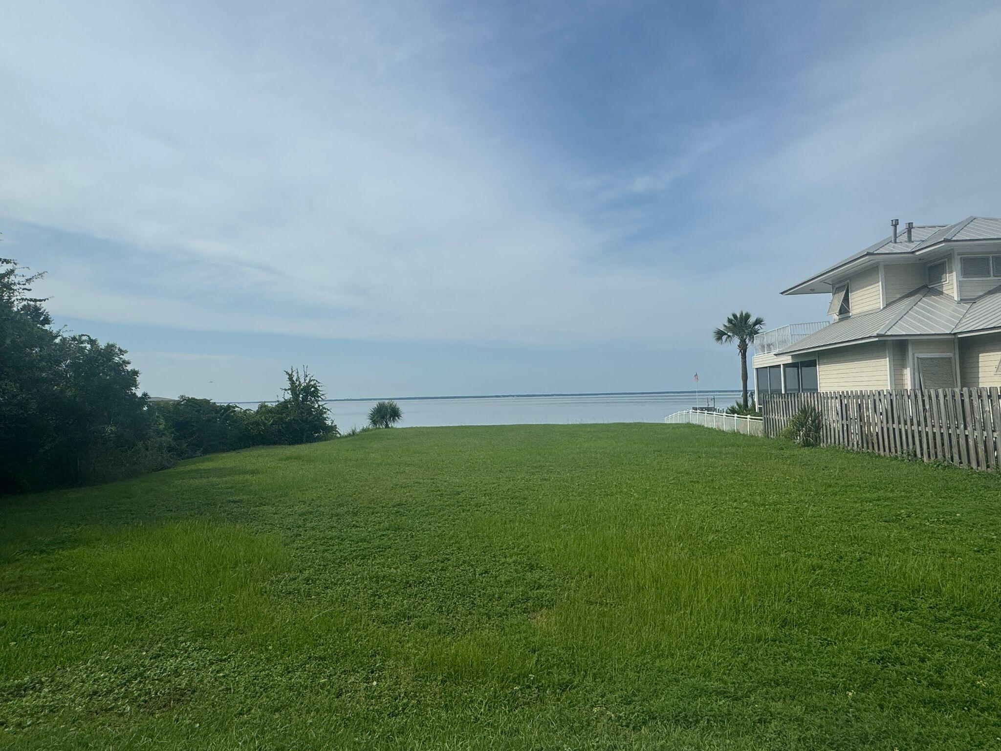 BAYSHORE GARDENS - Residential Lease