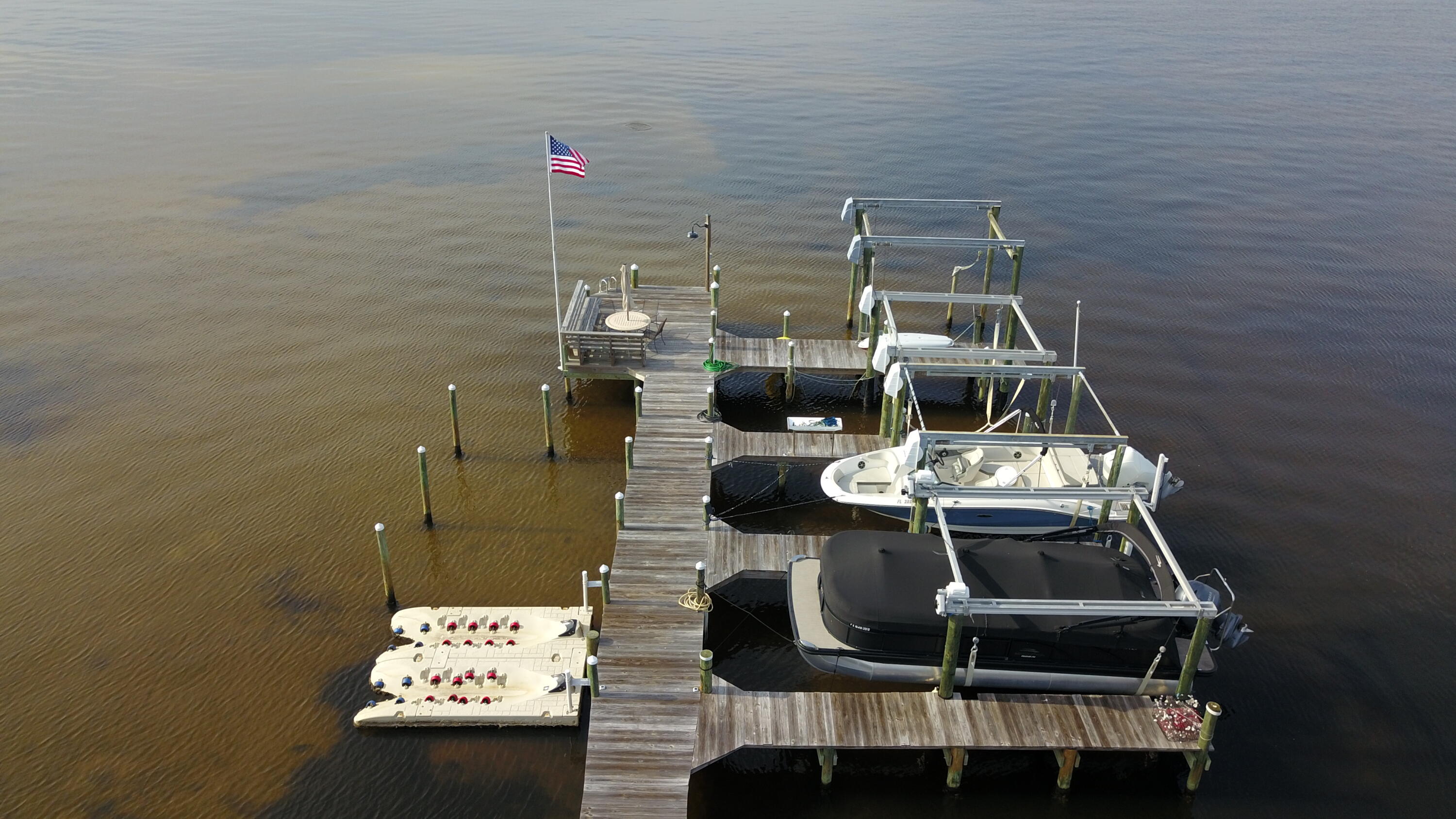 BAYSHORE GARDENS - Residential Lease