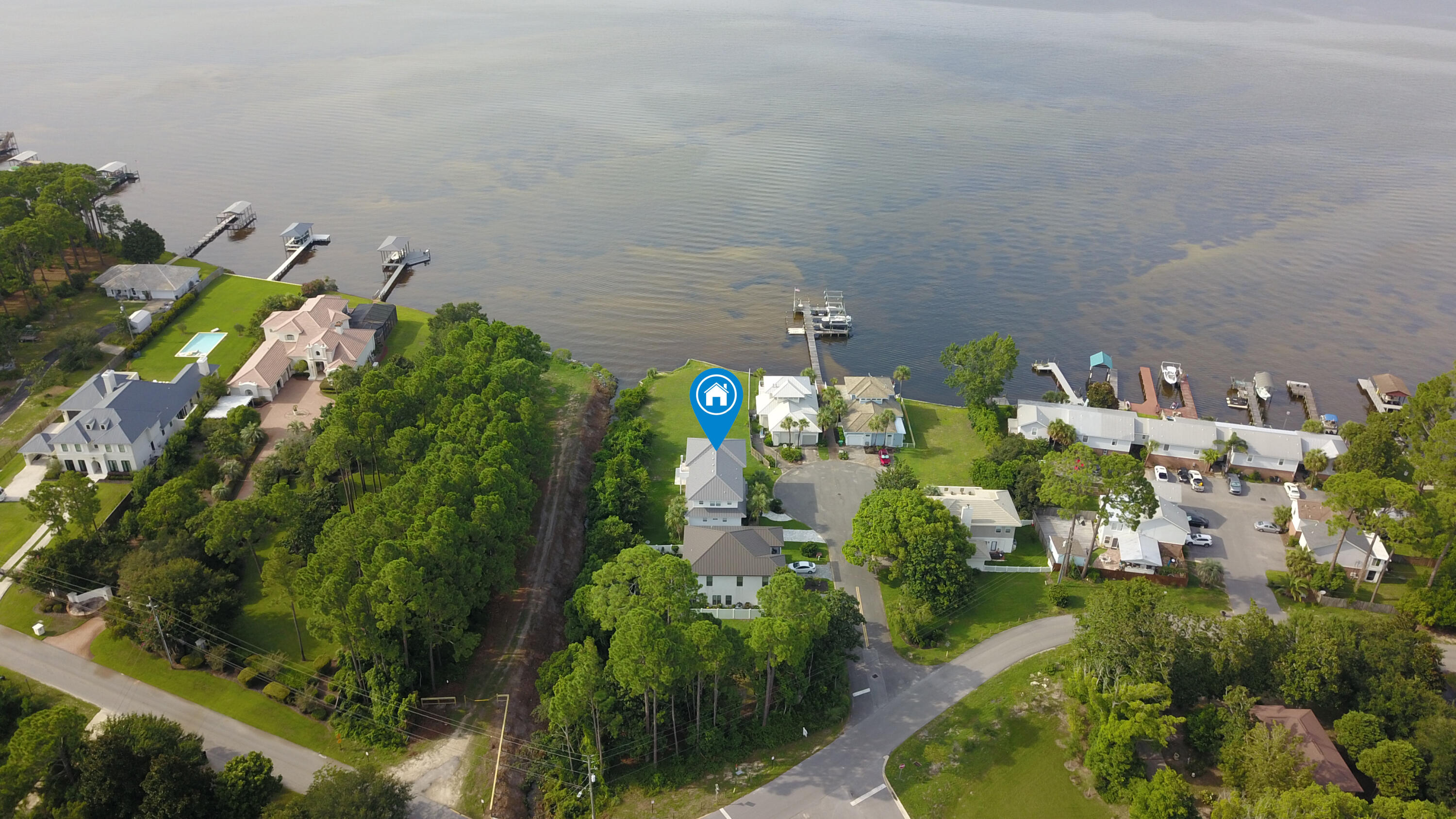 BAYSHORE GARDENS - Residential Lease