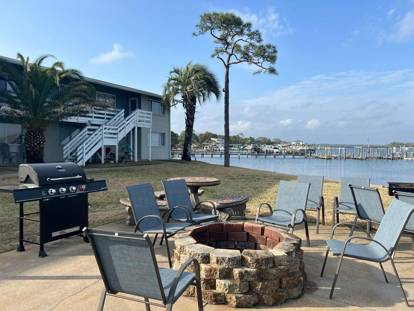 BAYVIEW WATERS CONDO - Residential