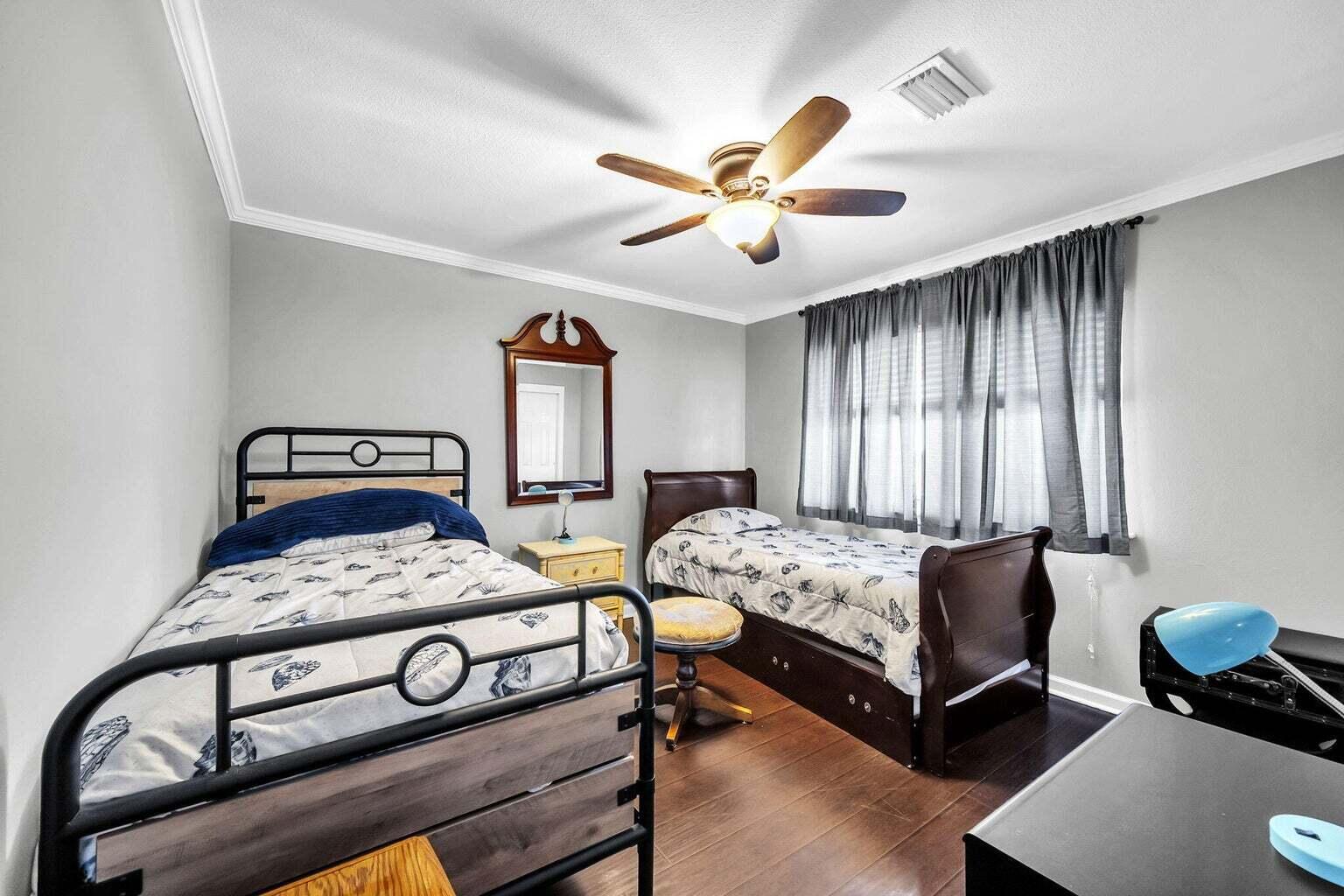 BAYVIEW WATERS CONDO - Residential