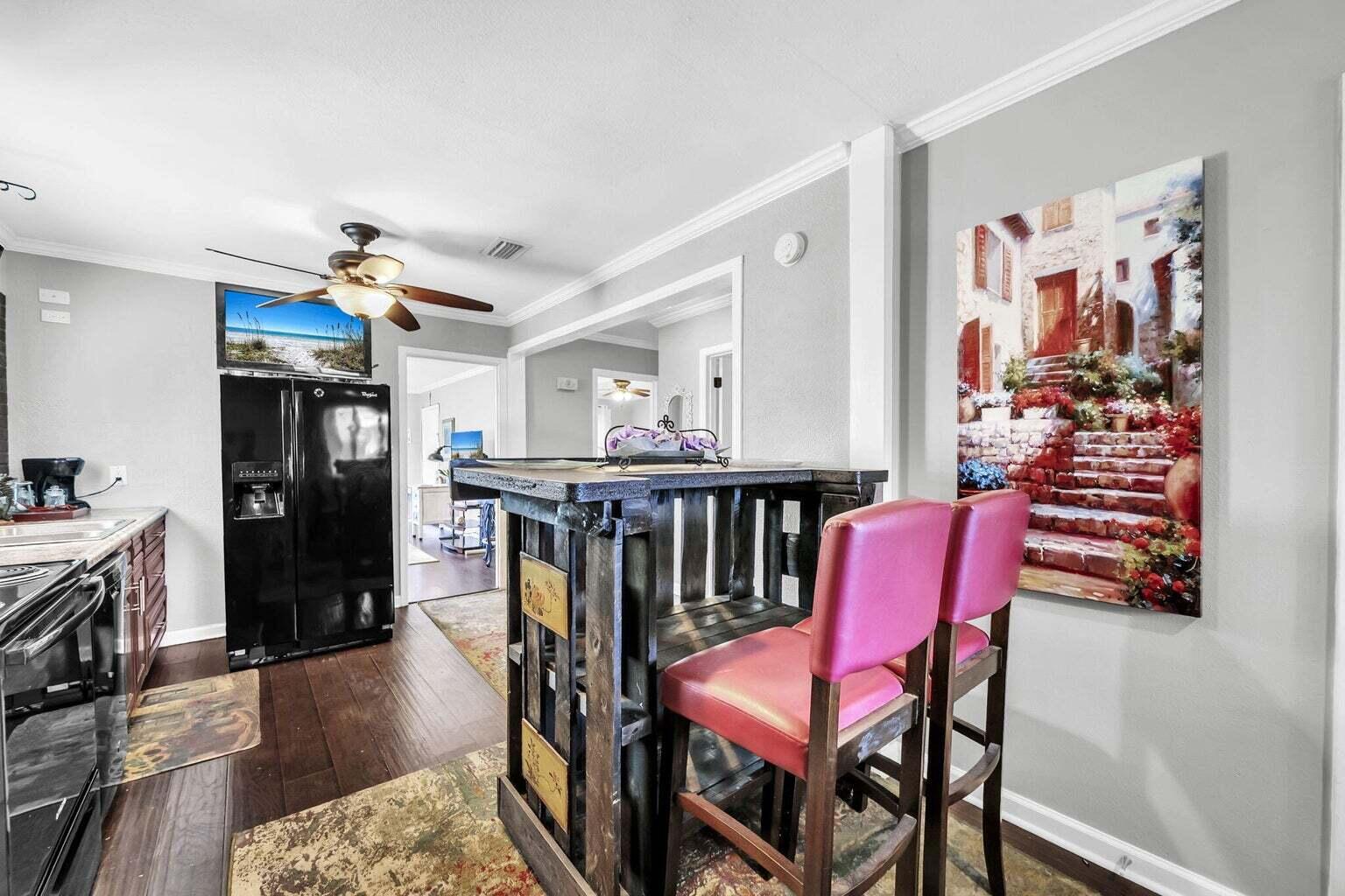 BAYVIEW WATERS CONDO - Residential