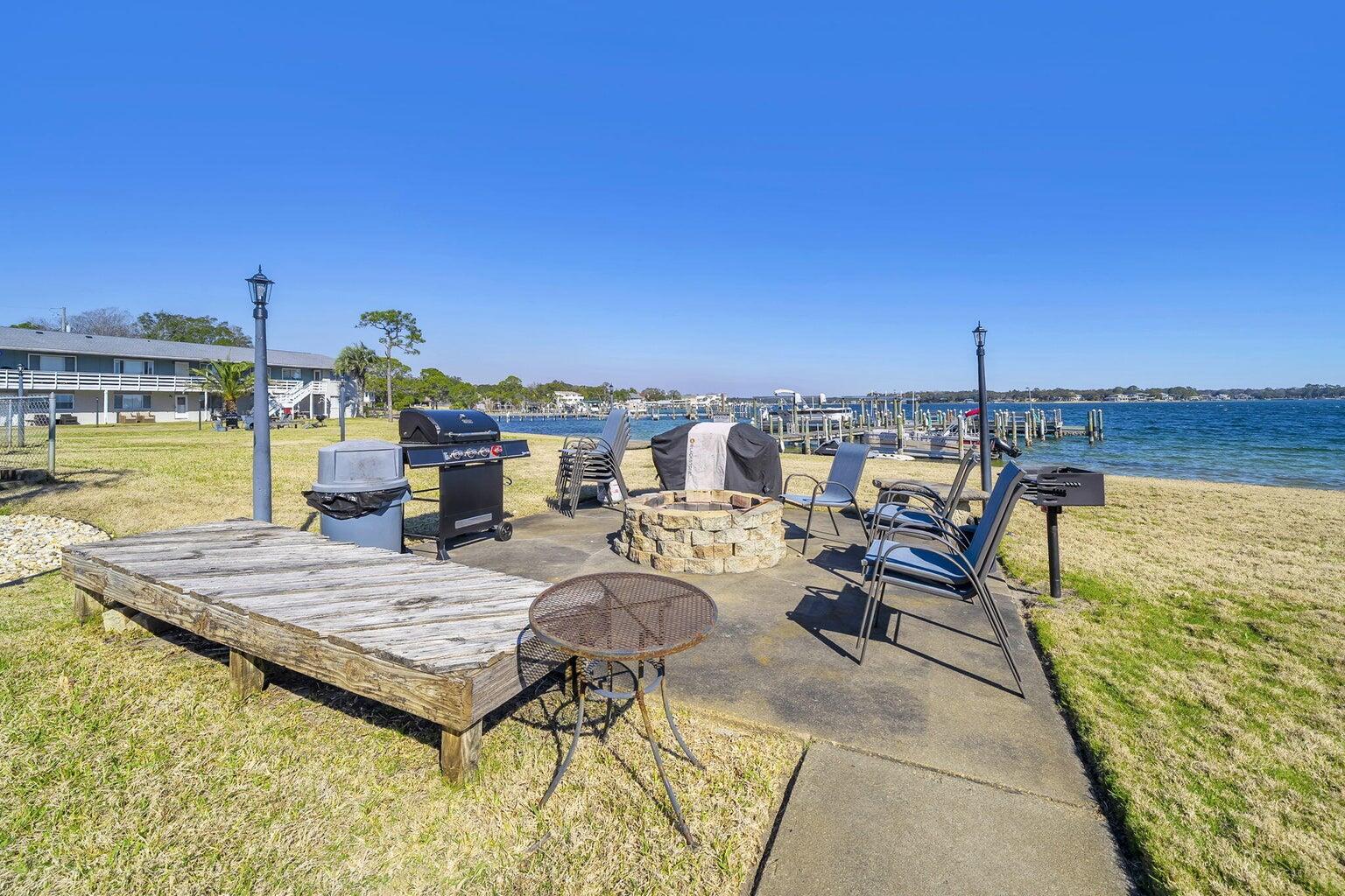 BAYVIEW WATERS CONDO - Residential