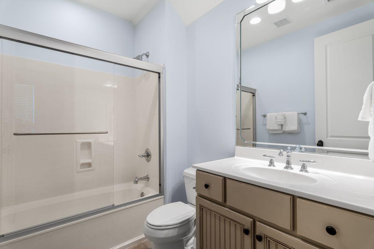 BUNGALOS AT SANDESTIN - Residential