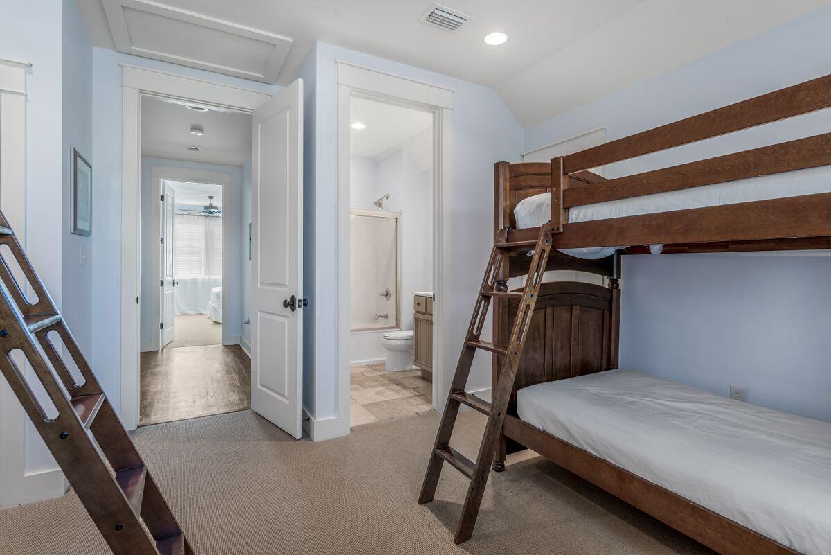 BUNGALOS AT SANDESTIN - Residential