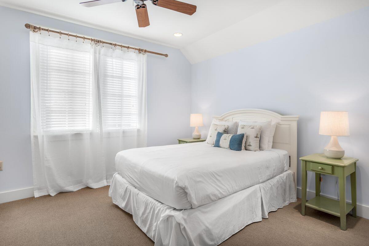 BUNGALOS AT SANDESTIN - Residential