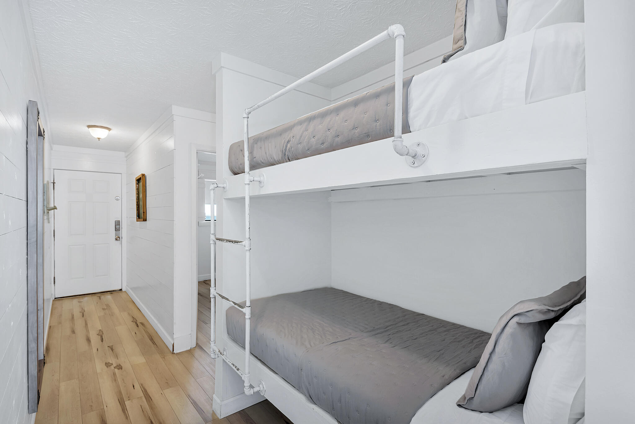 BEACHSIDE CONDO AT SEAGROVE - Residential