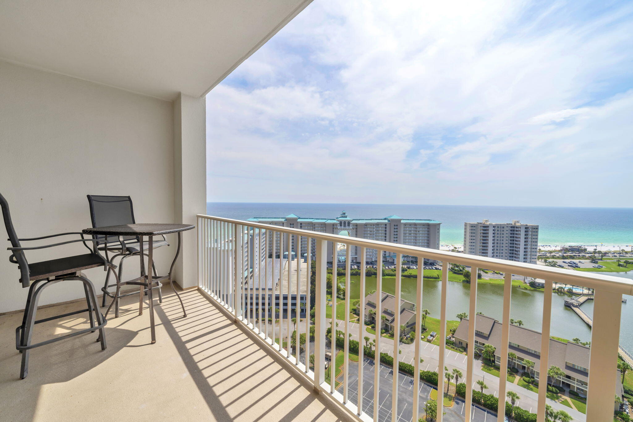 ARIEL DUNES II - Residential