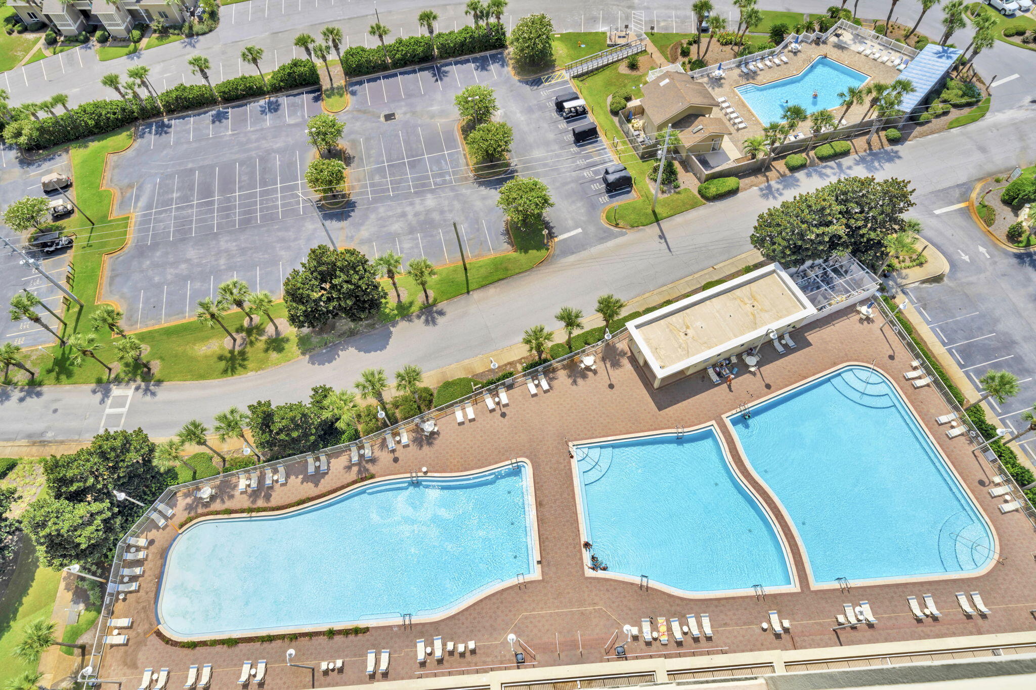 ARIEL DUNES II - Residential