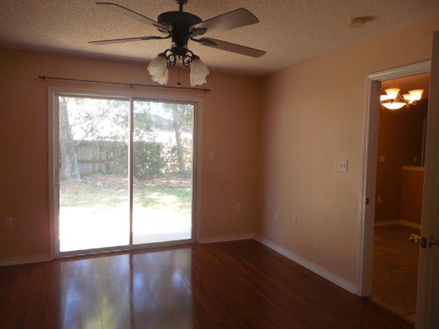 OAK PARK ESTATES - Residential