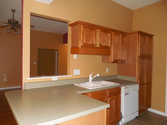 OAK PARK ESTATES - Residential