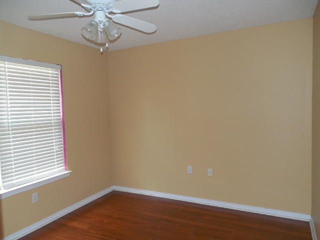 OAK PARK ESTATES - Residential