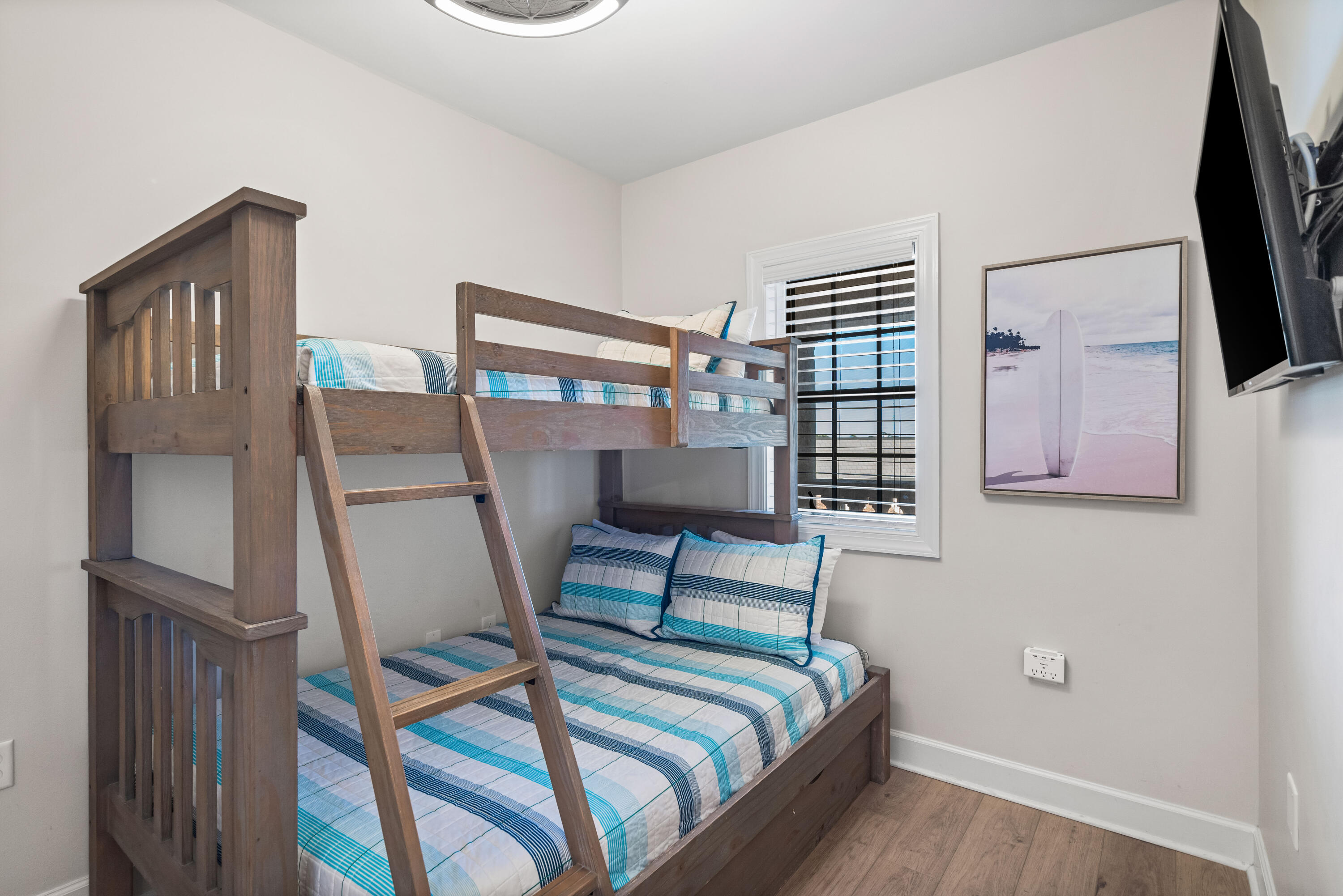 VILLAGE OF SOUTH WALTON BEACH THE - Residential