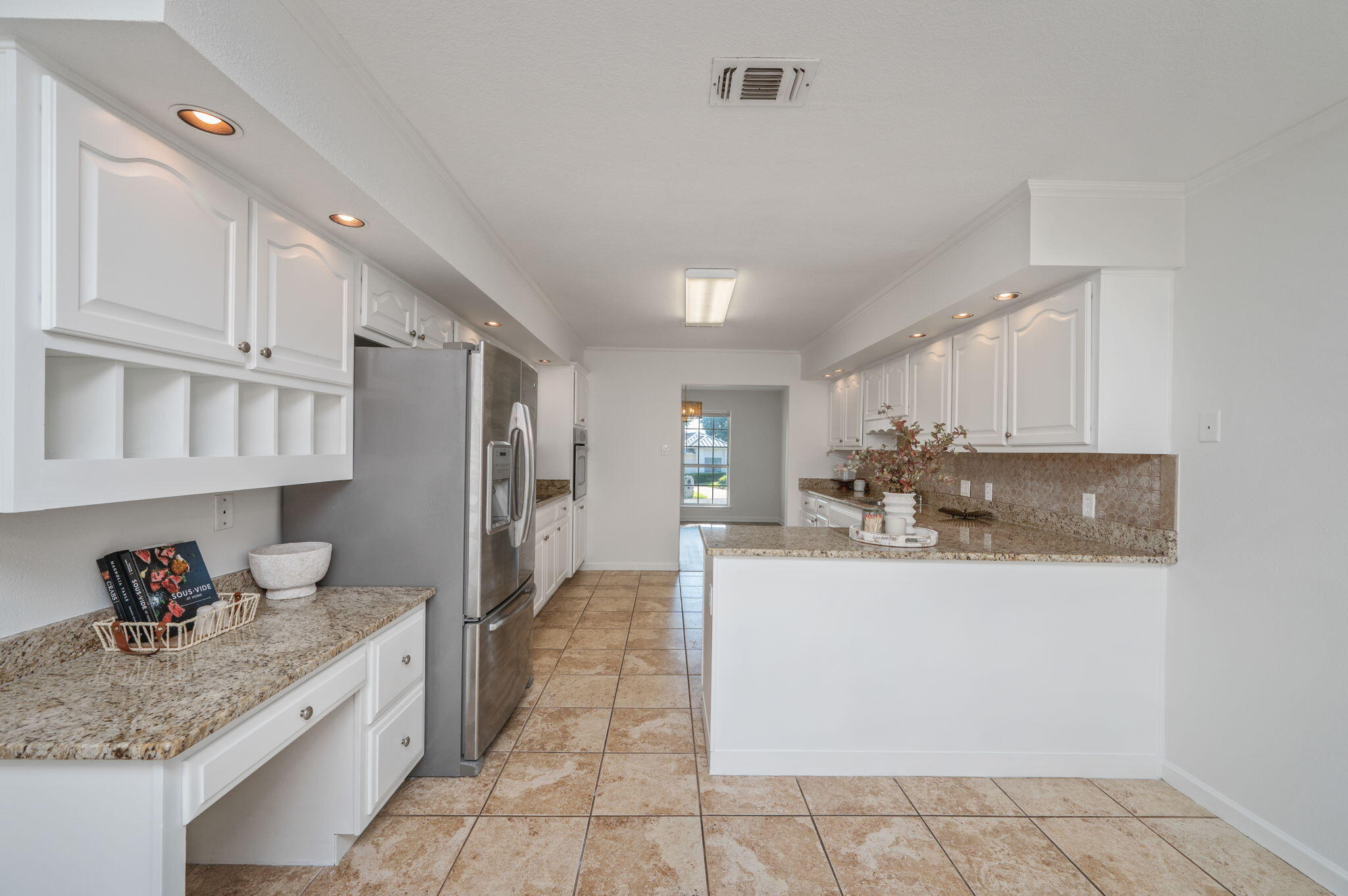 LAKE POINTE - Residential