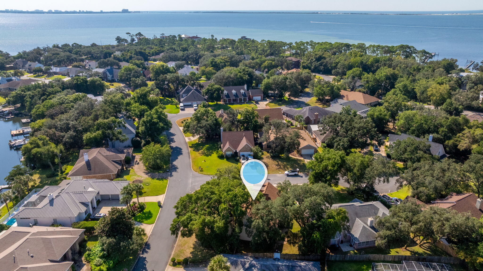 LAKE POINTE - Residential