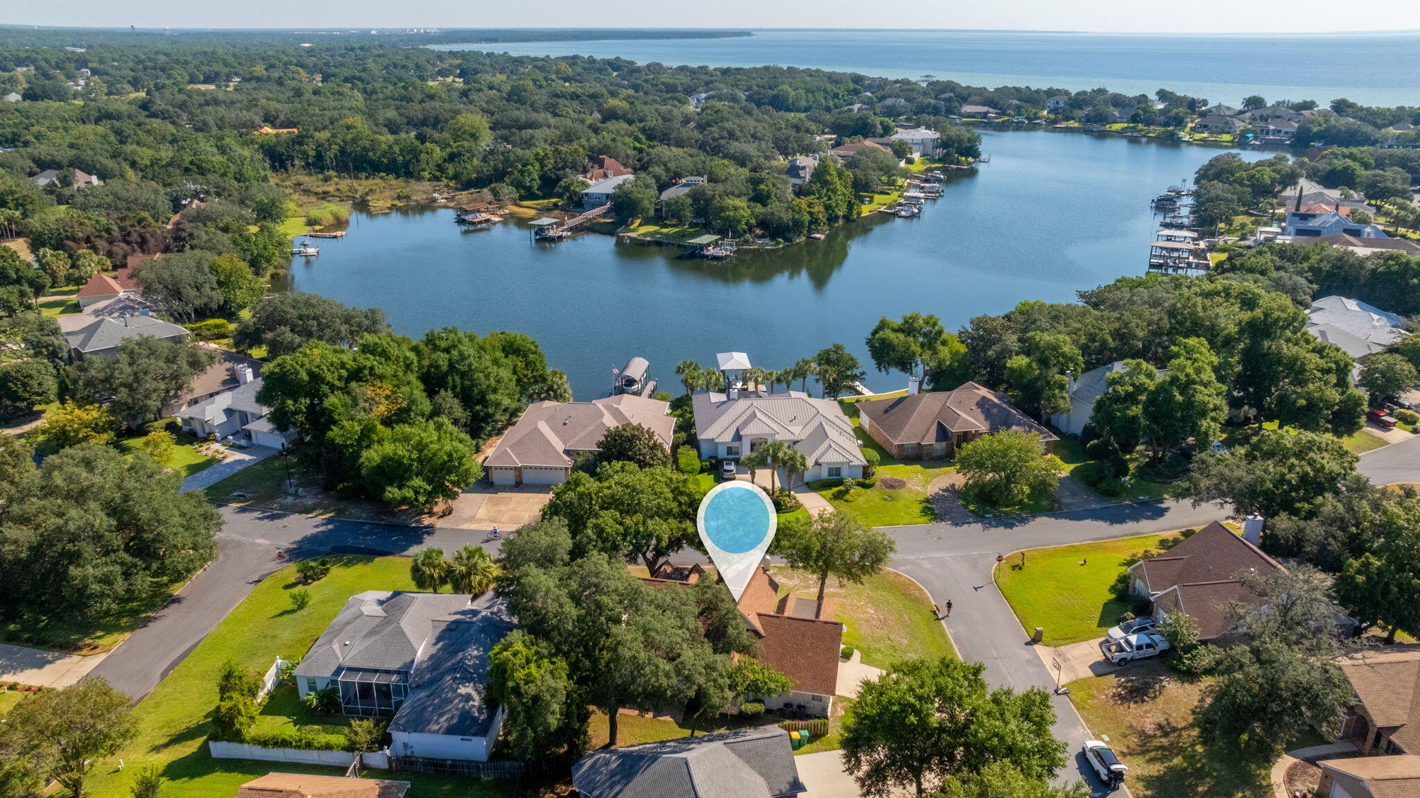 LAKE POINTE - Residential