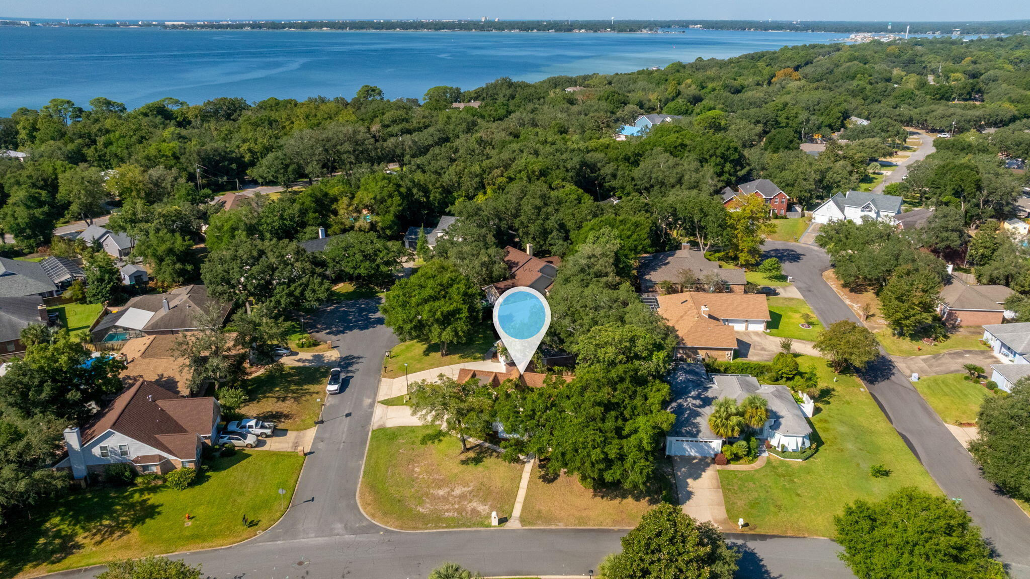 LAKE POINTE - Residential