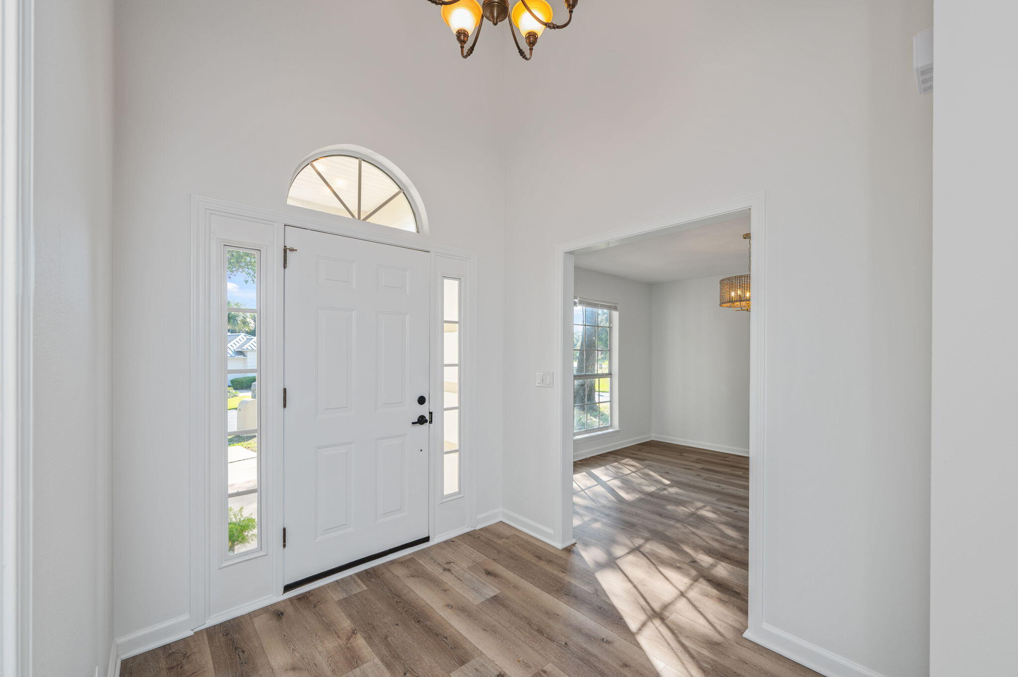 LAKE POINTE - Residential