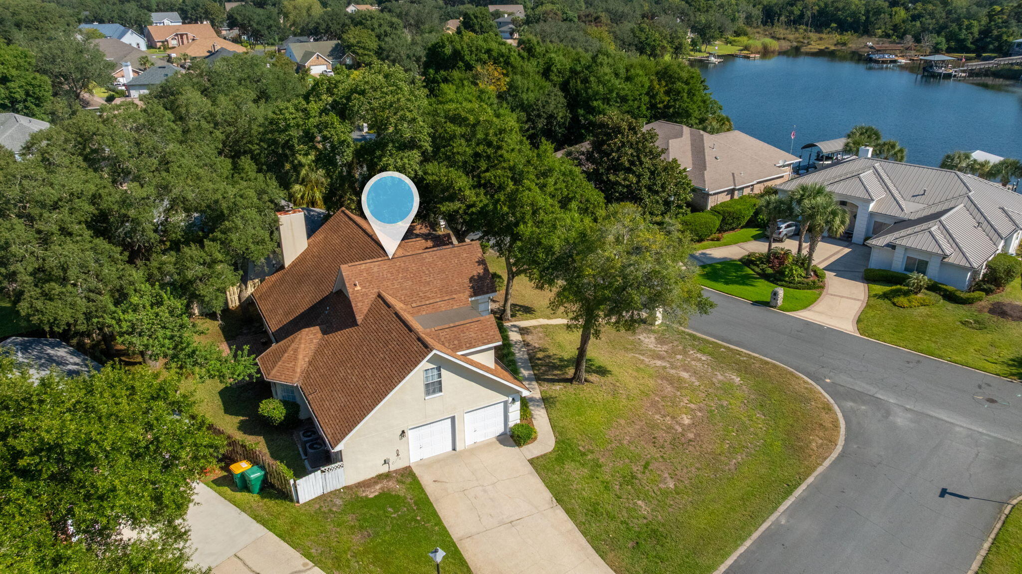 LAKE POINTE - Residential