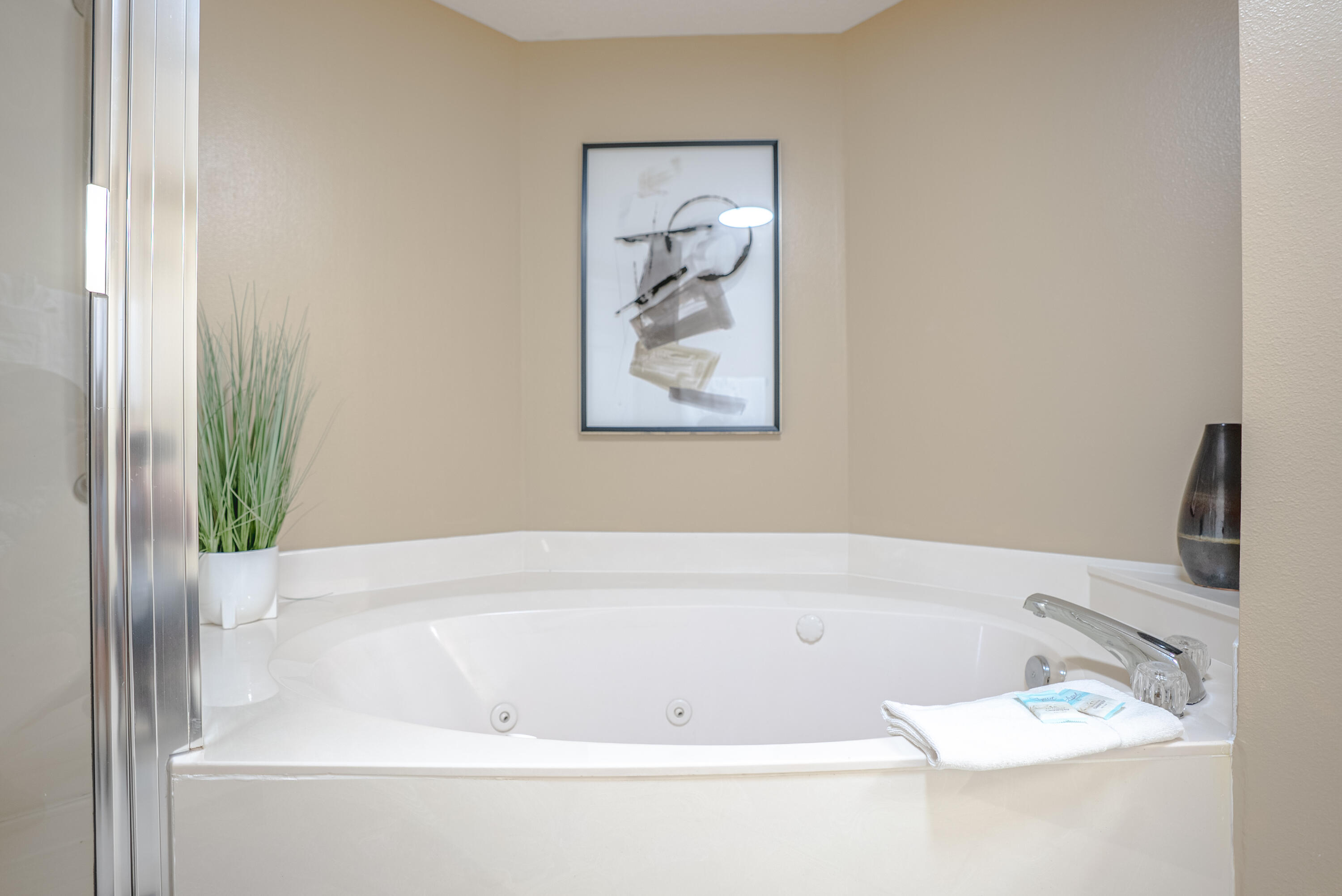 MAJESTIC BEACH TOWERS I - Residential