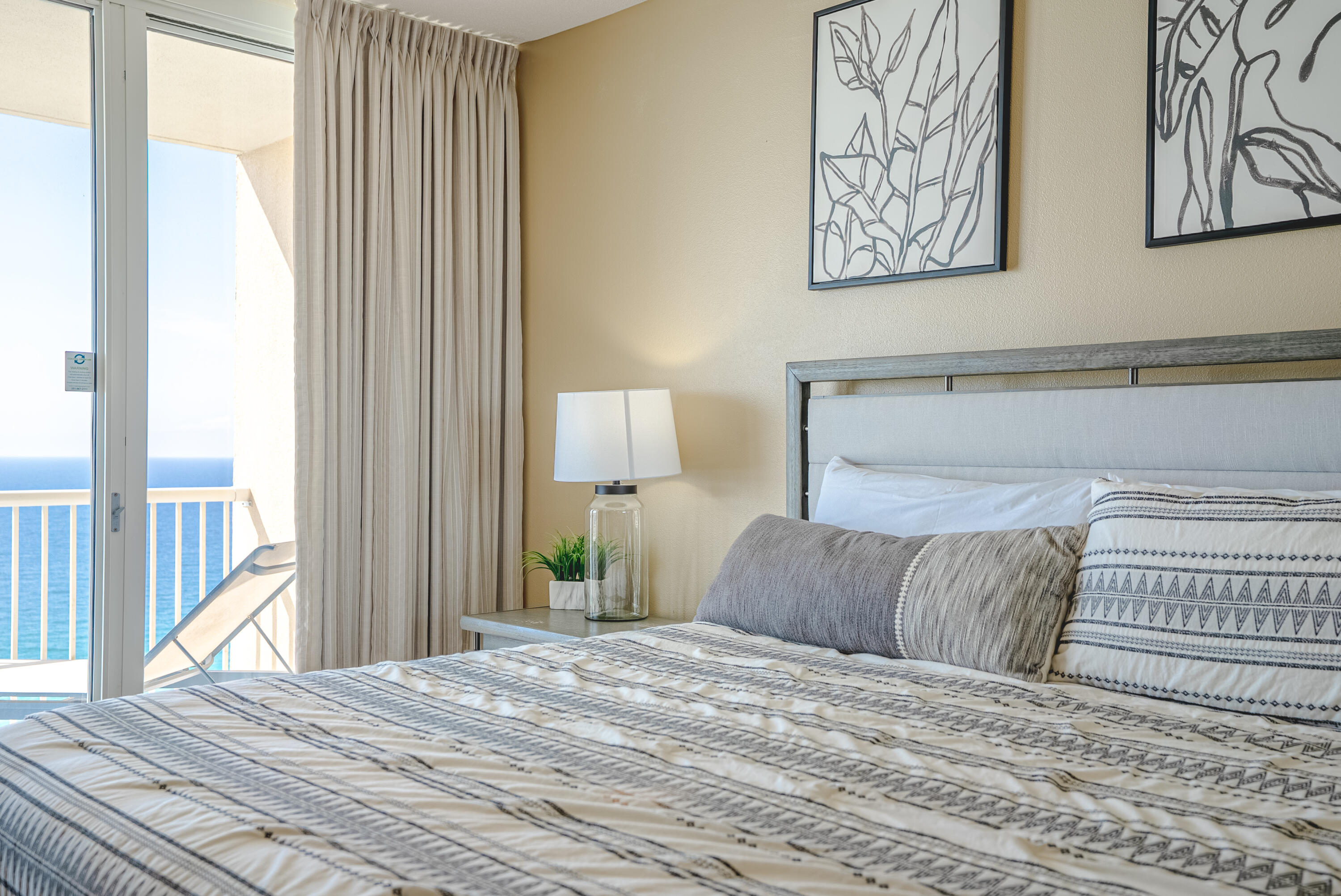 MAJESTIC BEACH TOWERS I - Residential