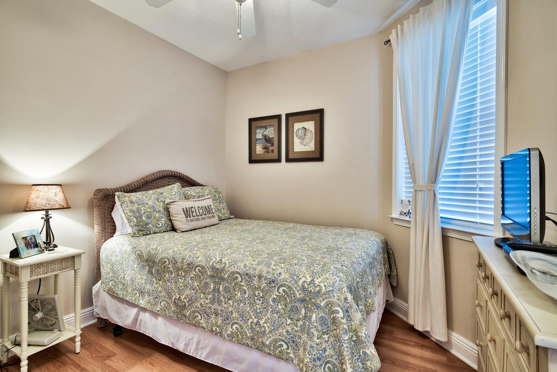 VILLAGE AT BLUE MOUNTAIN BEACH - Residential