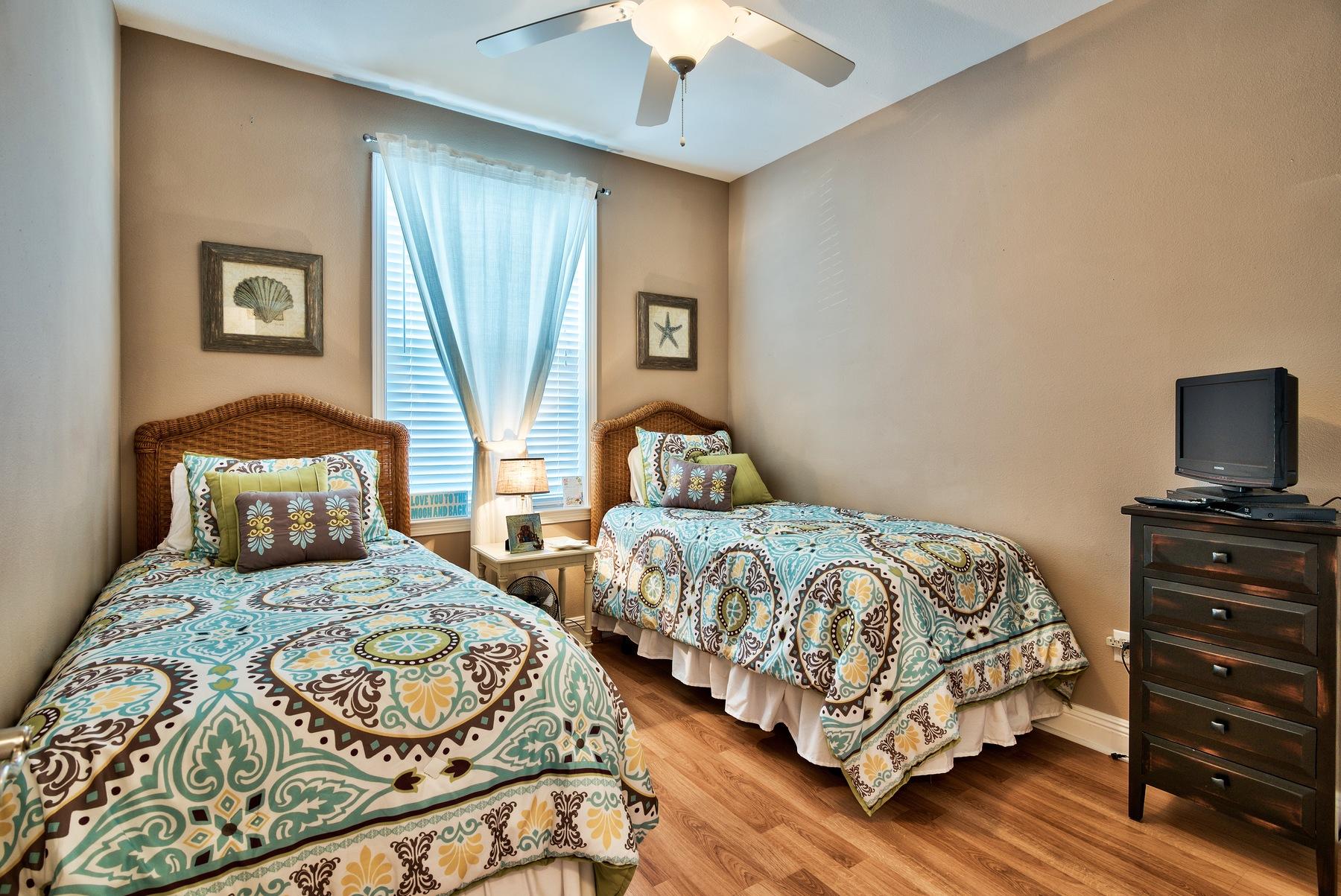 VILLAGE AT BLUE MOUNTAIN BEACH - Residential