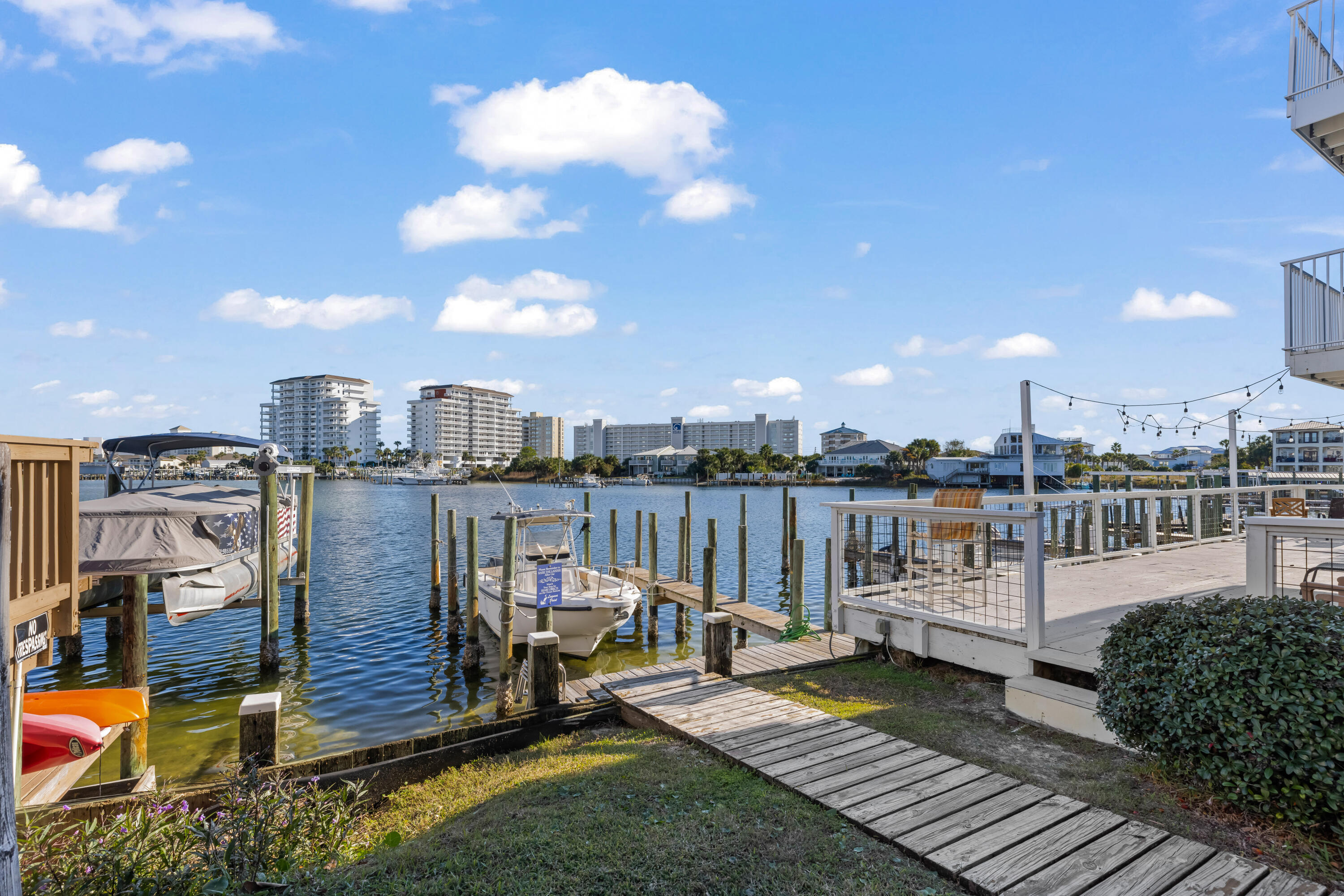 LAGUNA POINT CONDO - Residential Lease