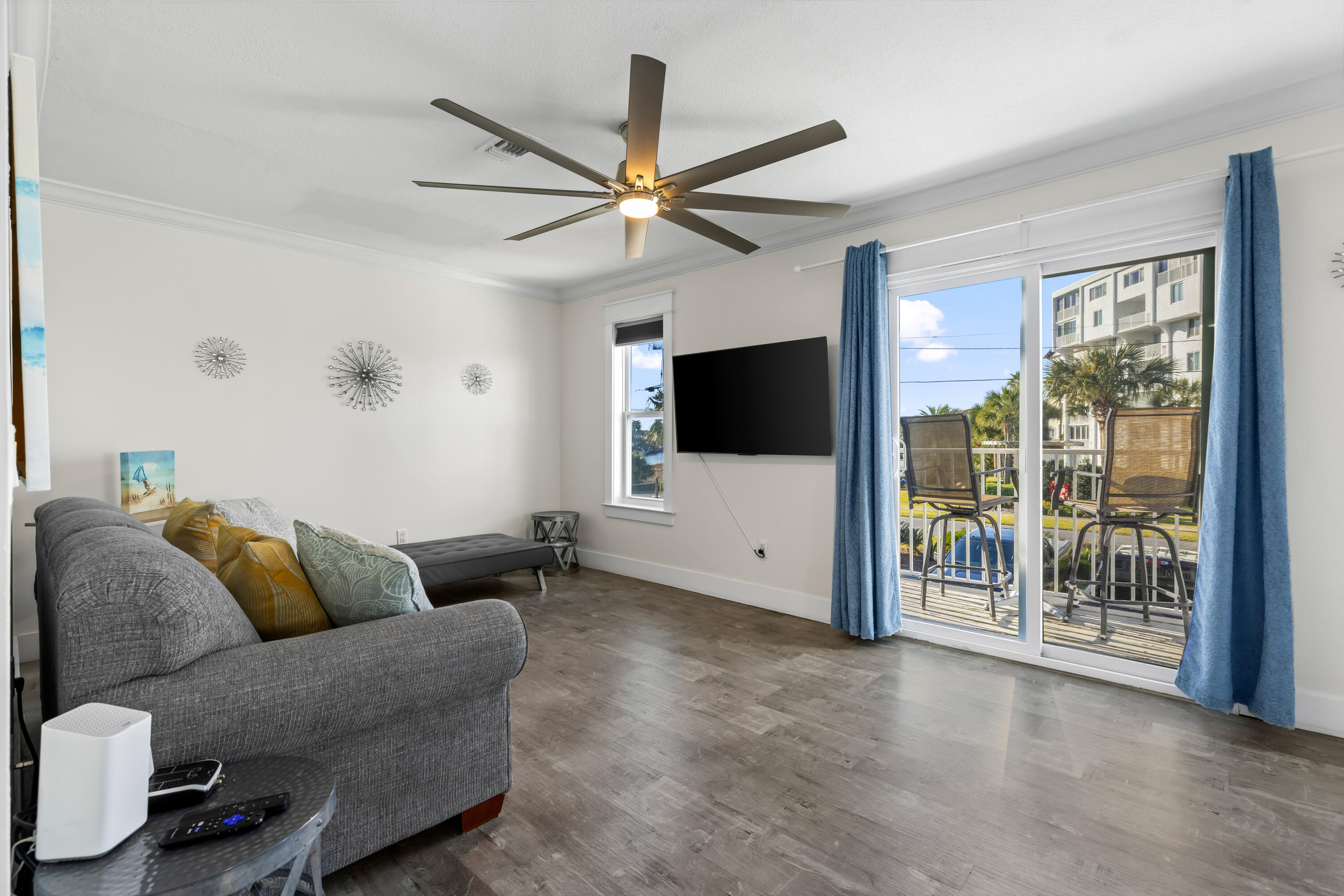 LAGUNA POINT CONDO - Residential Lease