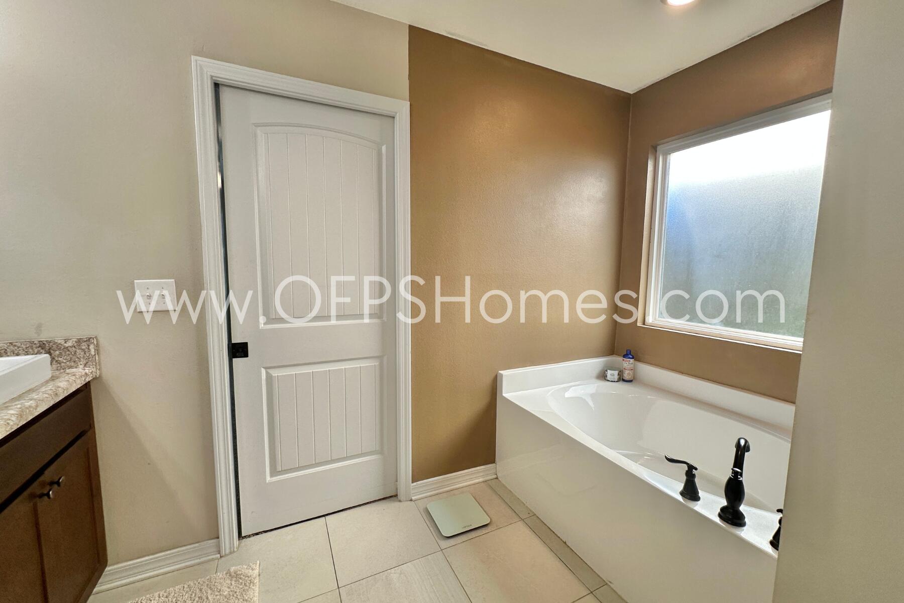 Stillwell South - Residential Lease