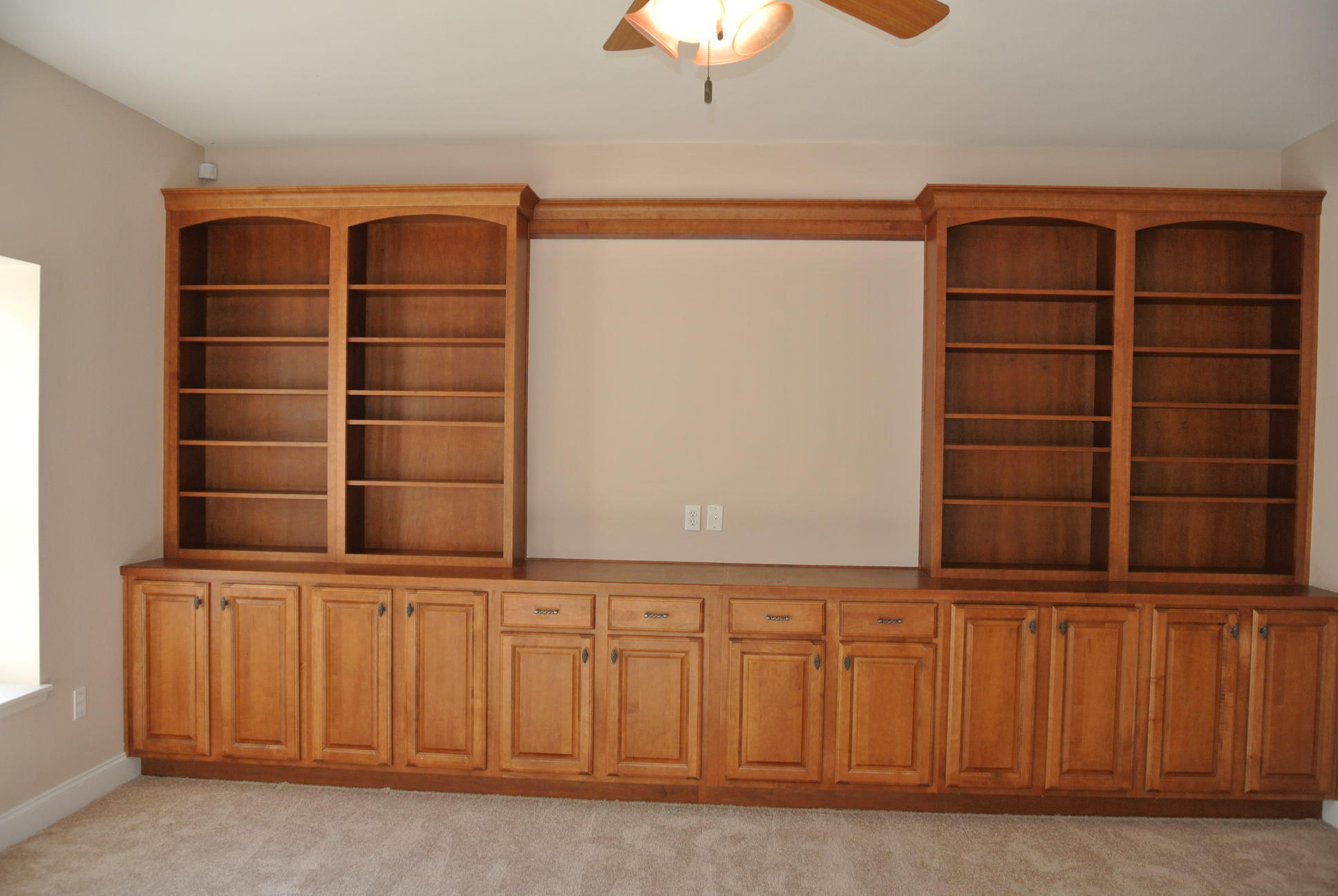 NO RECORDED SUBDIVISION - Residential Lease